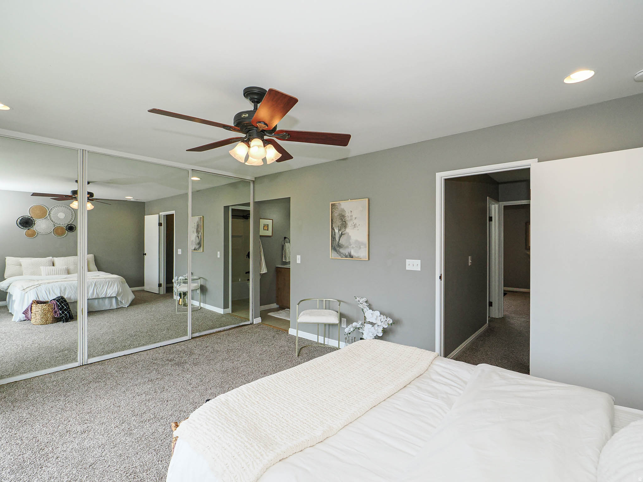 HIDDEN LAKE CONDM - Residential