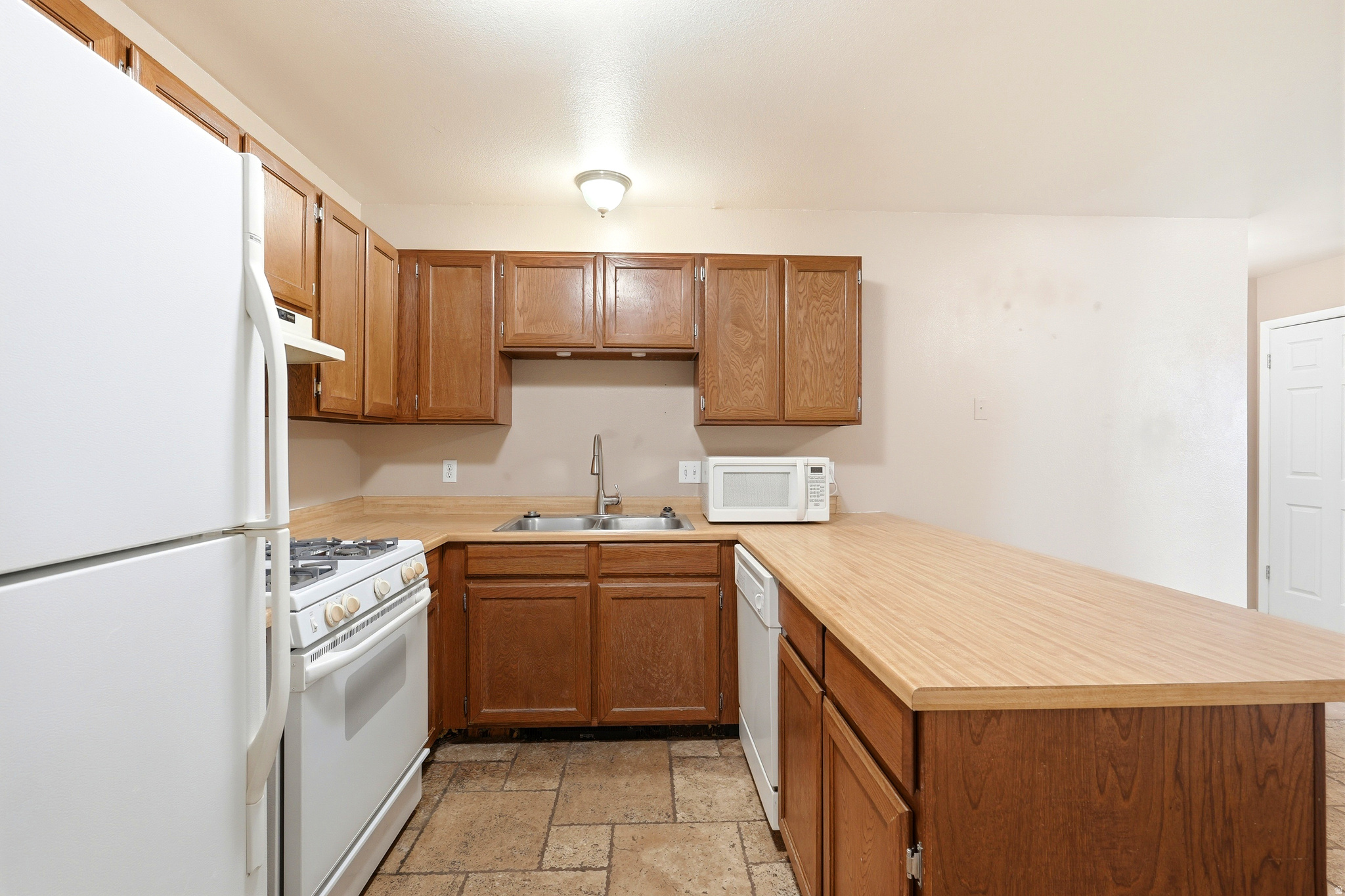 ASHLEY PARK ESTATES HOA - Residential