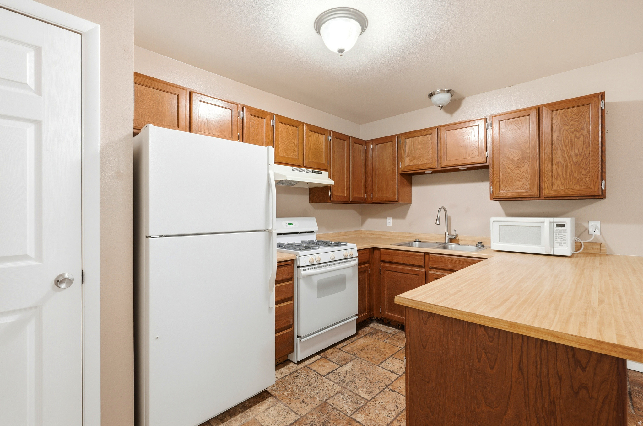ASHLEY PARK ESTATES HOA - Residential