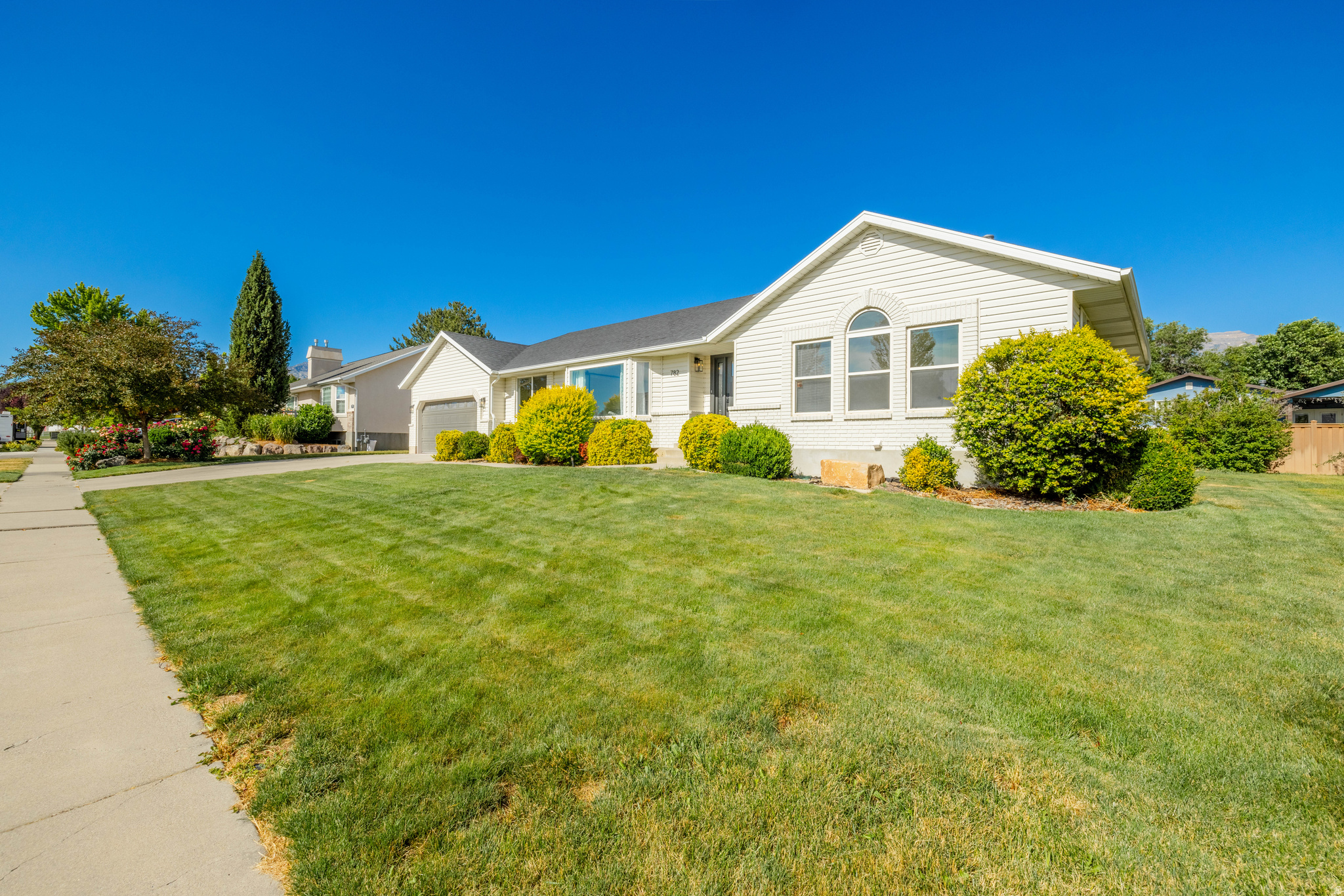 ROSE CREST ESTATES - Residential