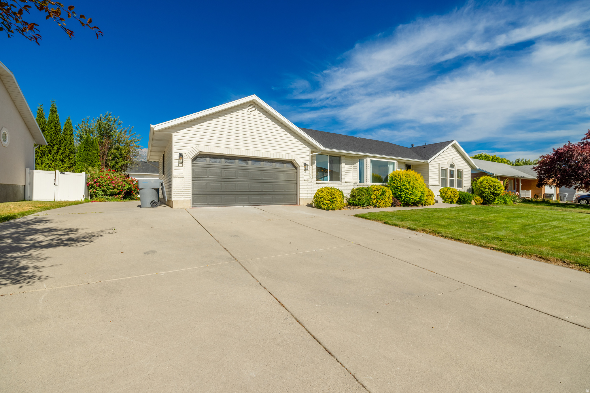 ROSE CREST ESTATES - Residential