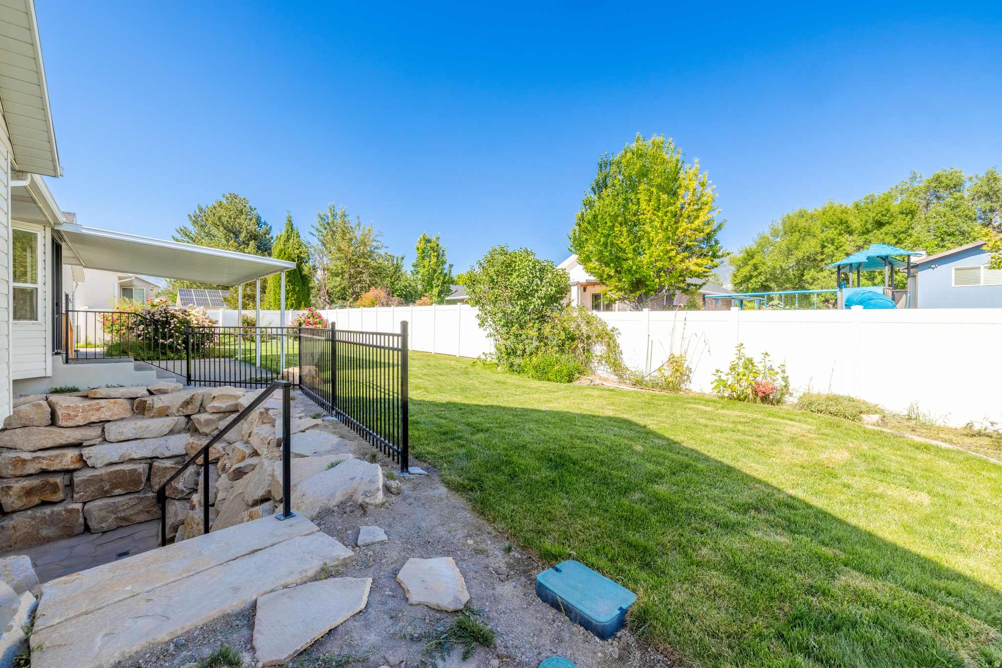 ROSE CREST ESTATES - Residential
