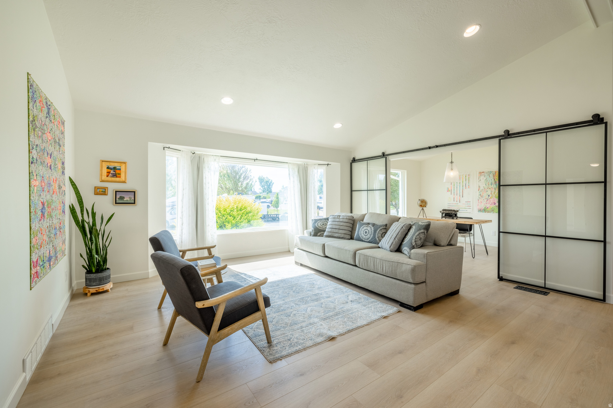 ROSE CREST ESTATES - Residential