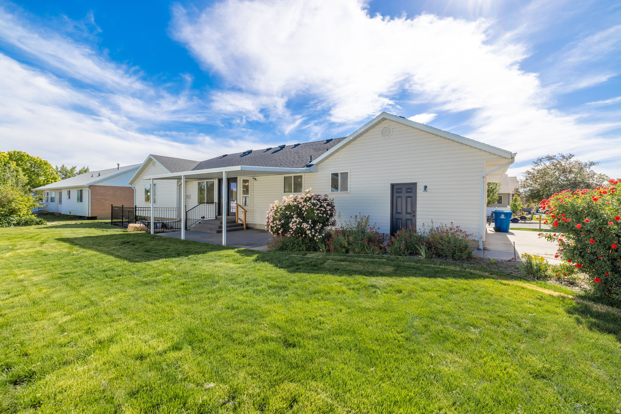 ROSE CREST ESTATES - Residential