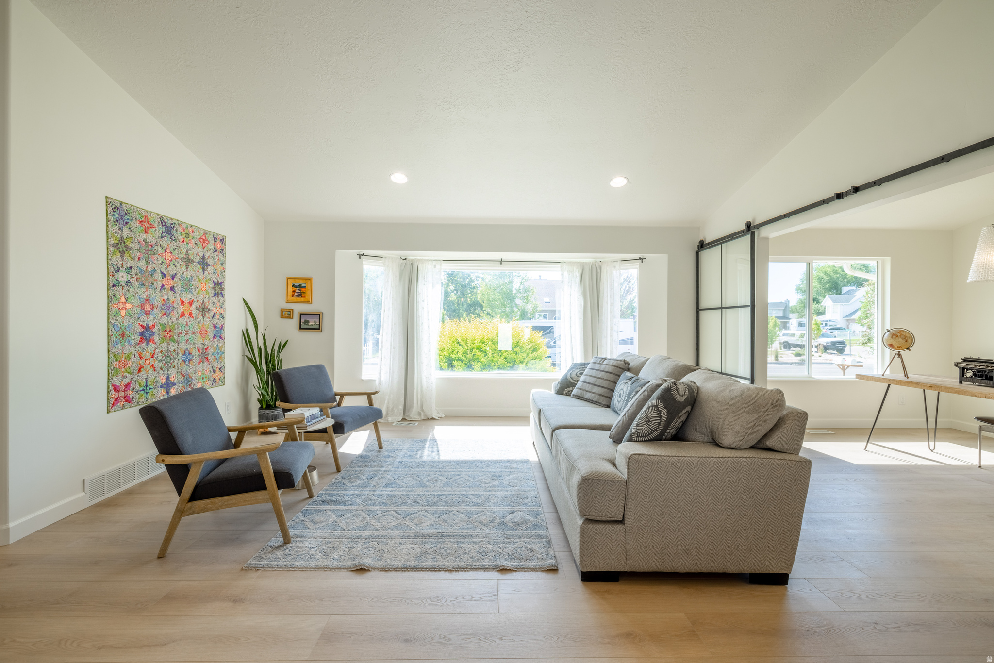 ROSE CREST ESTATES - Residential