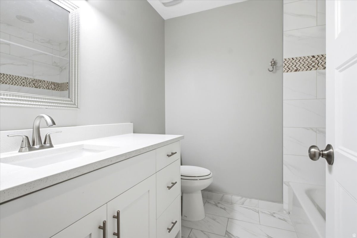 PORTERS PLACE CONDO - Residential