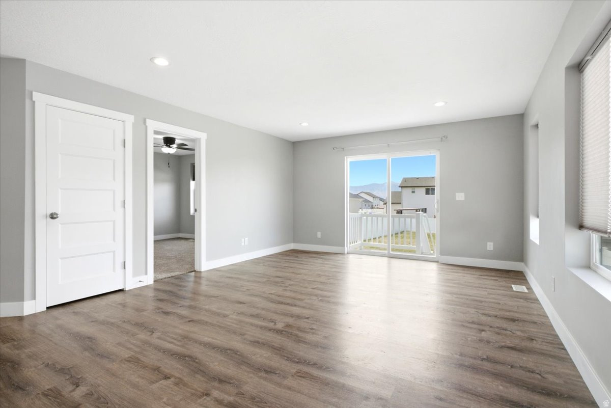 PORTERS PLACE CONDO - Residential