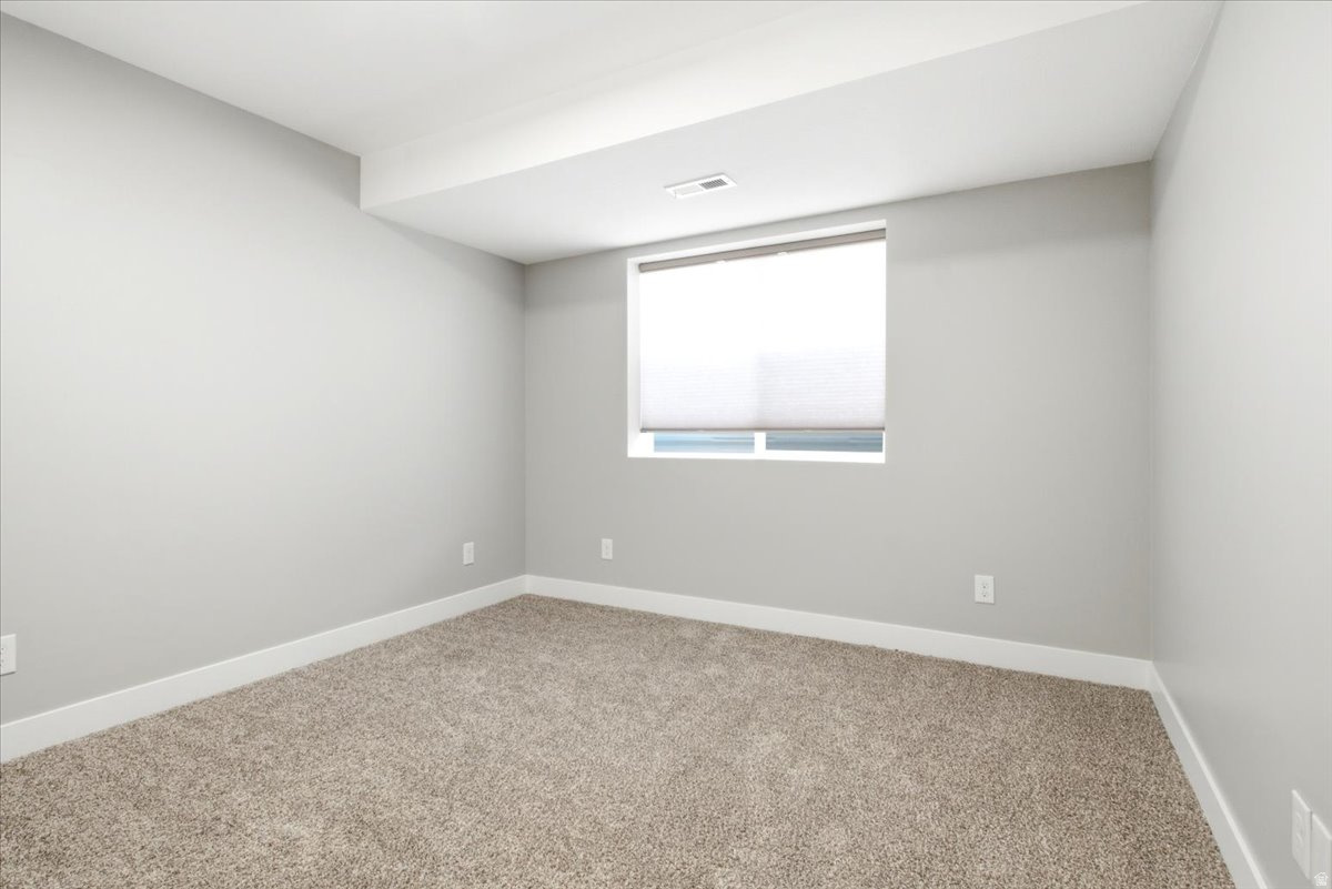 PORTERS PLACE CONDO - Residential