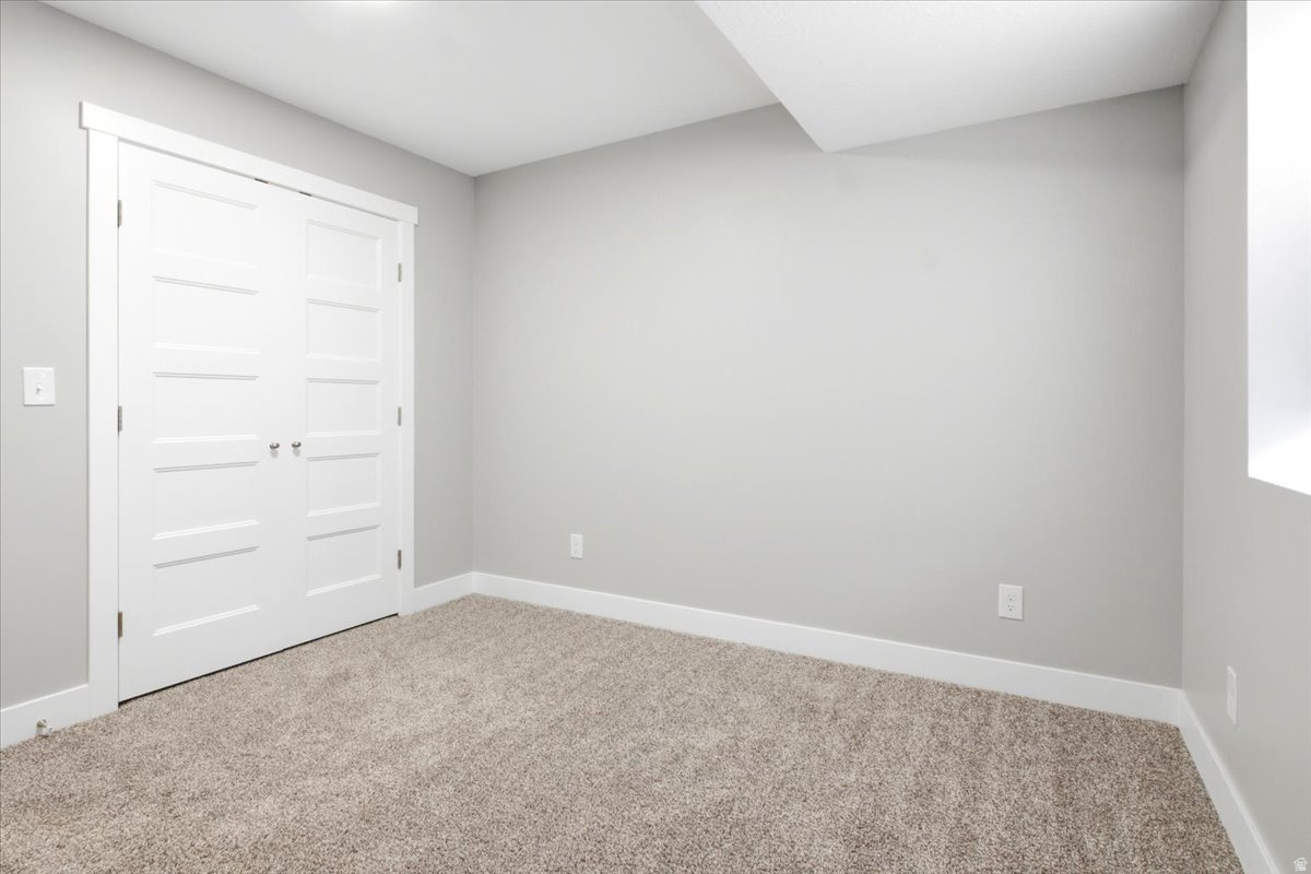 PORTERS PLACE CONDO - Residential