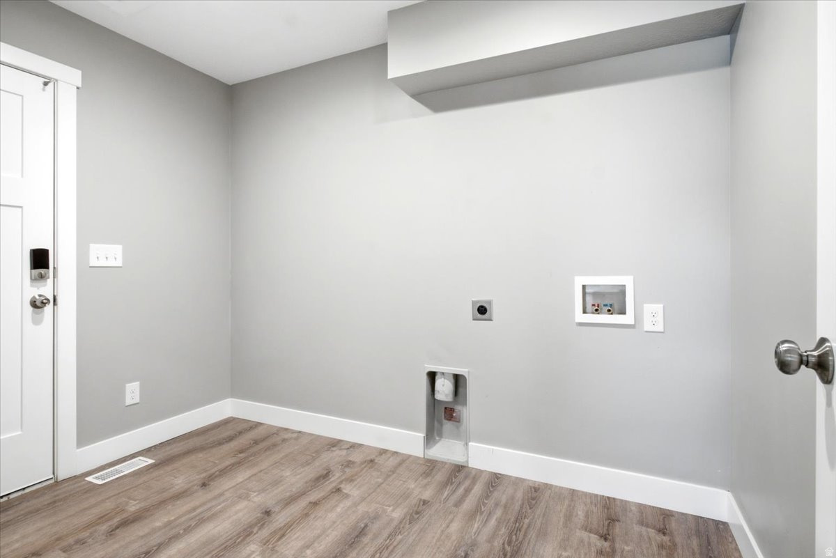PORTERS PLACE CONDO - Residential