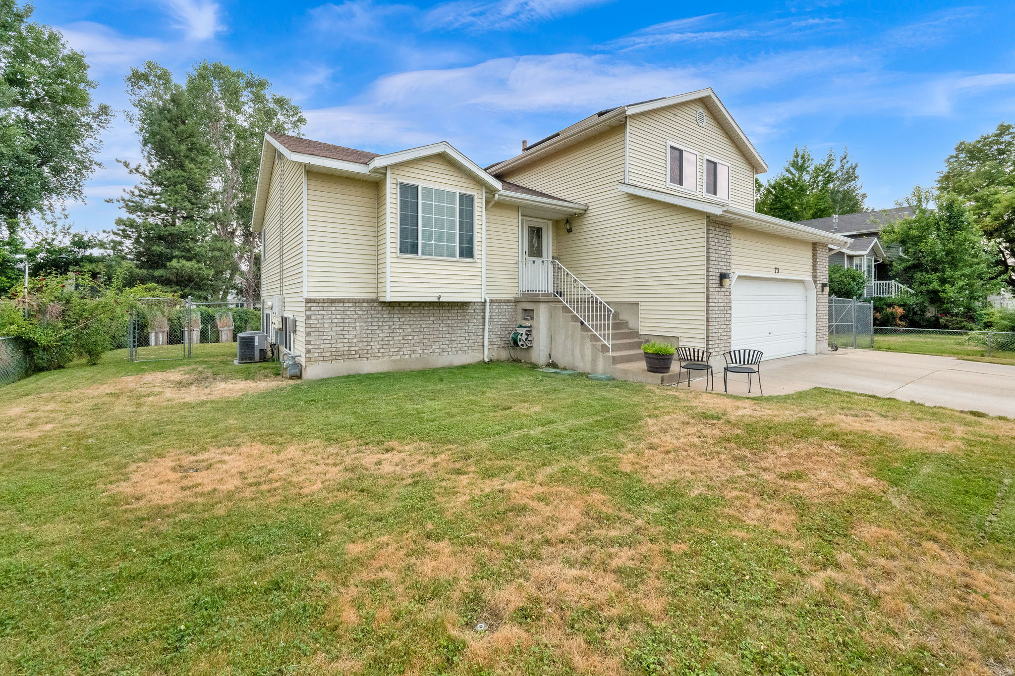 ERN HAYES - Residential