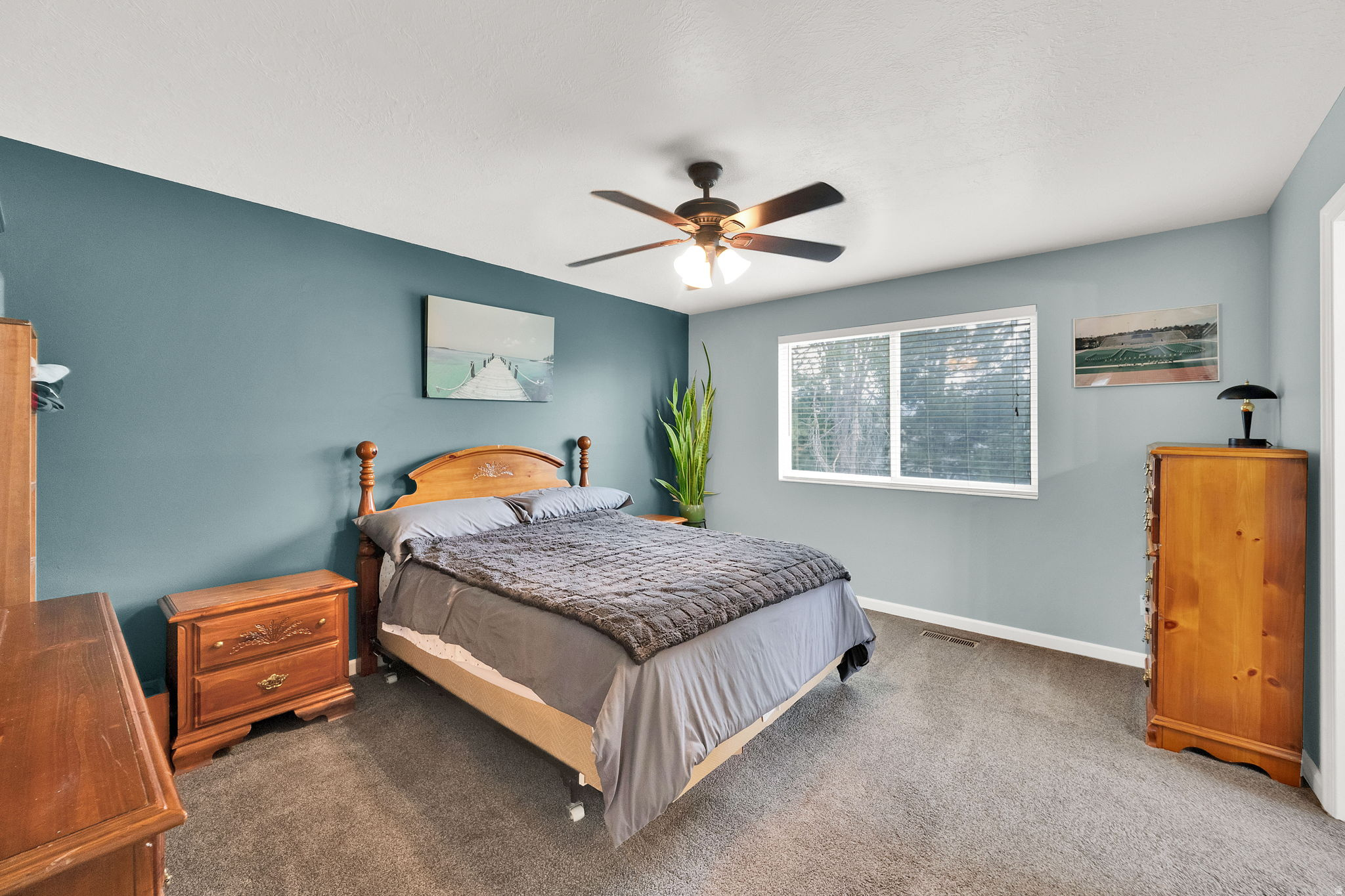 ERN HAYES - Residential