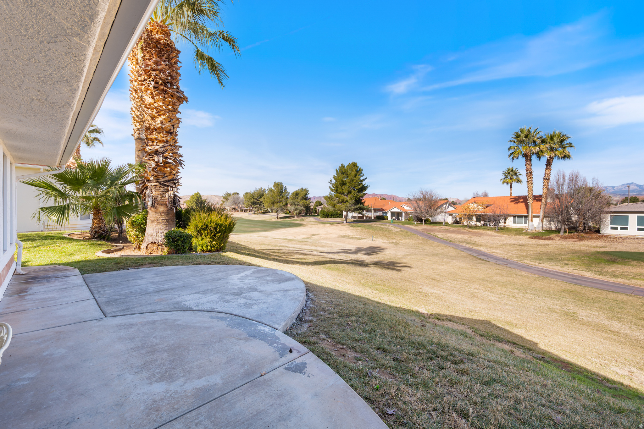 CRYSTAL LAKES TOWNHOMES - Residential