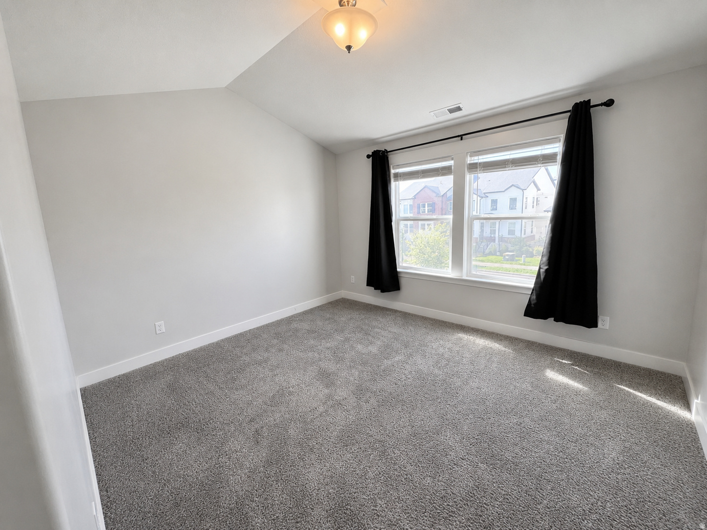 MOUNTAIN RIDGE - Residential Lease