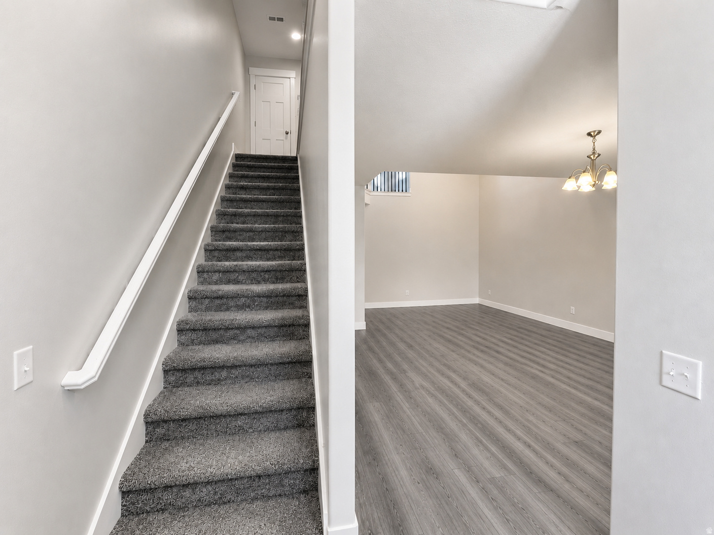 MOUNTAIN RIDGE - Residential Lease
