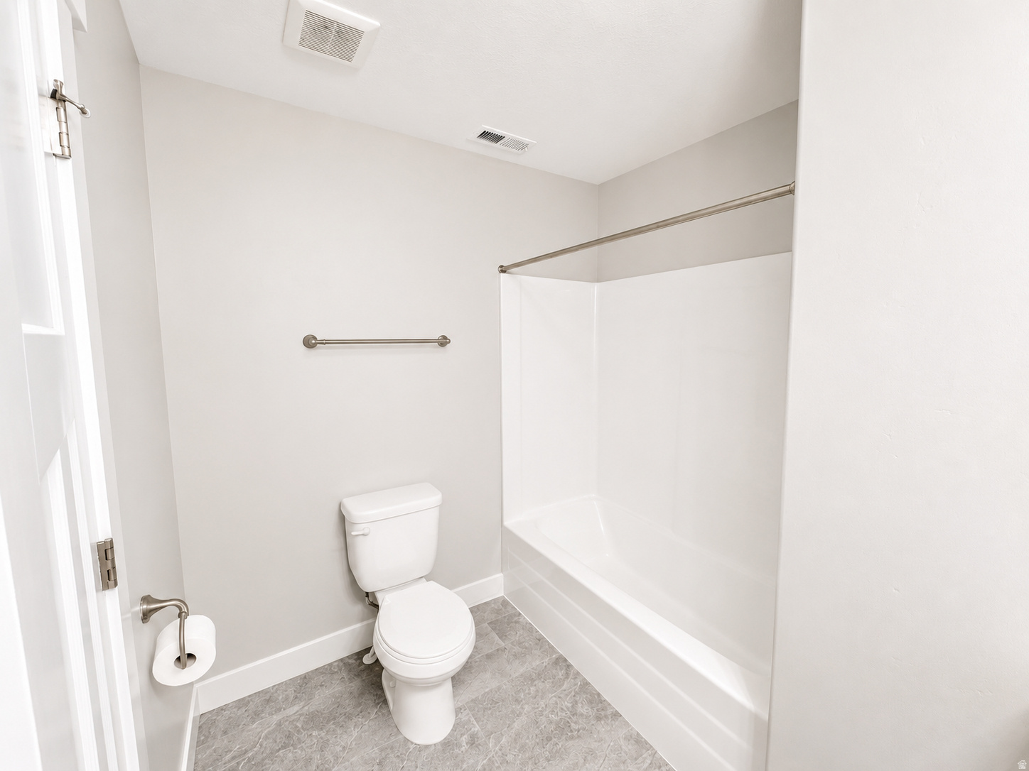 MOUNTAIN RIDGE - Residential Lease