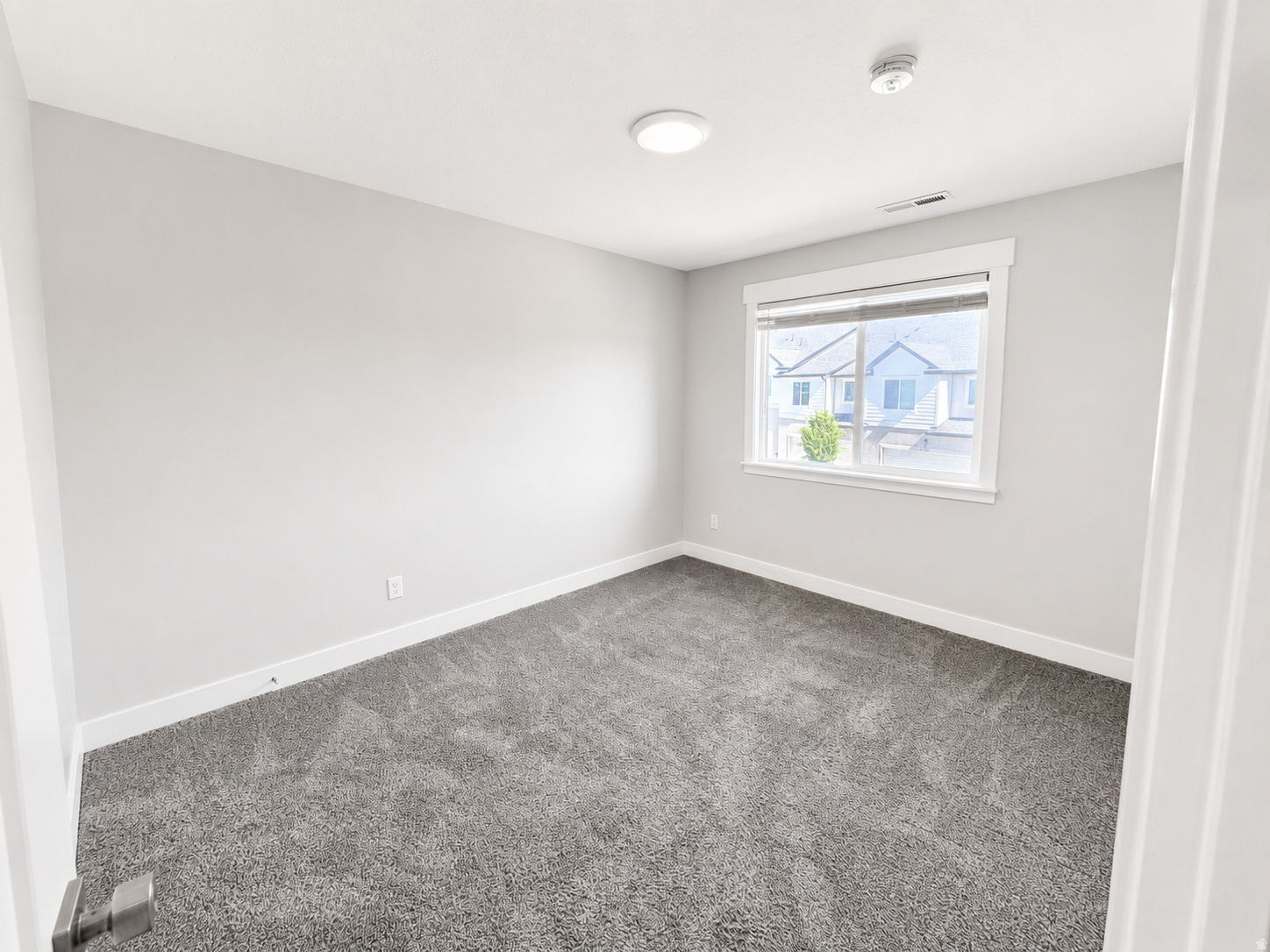 MOUNTAIN RIDGE - Residential Lease