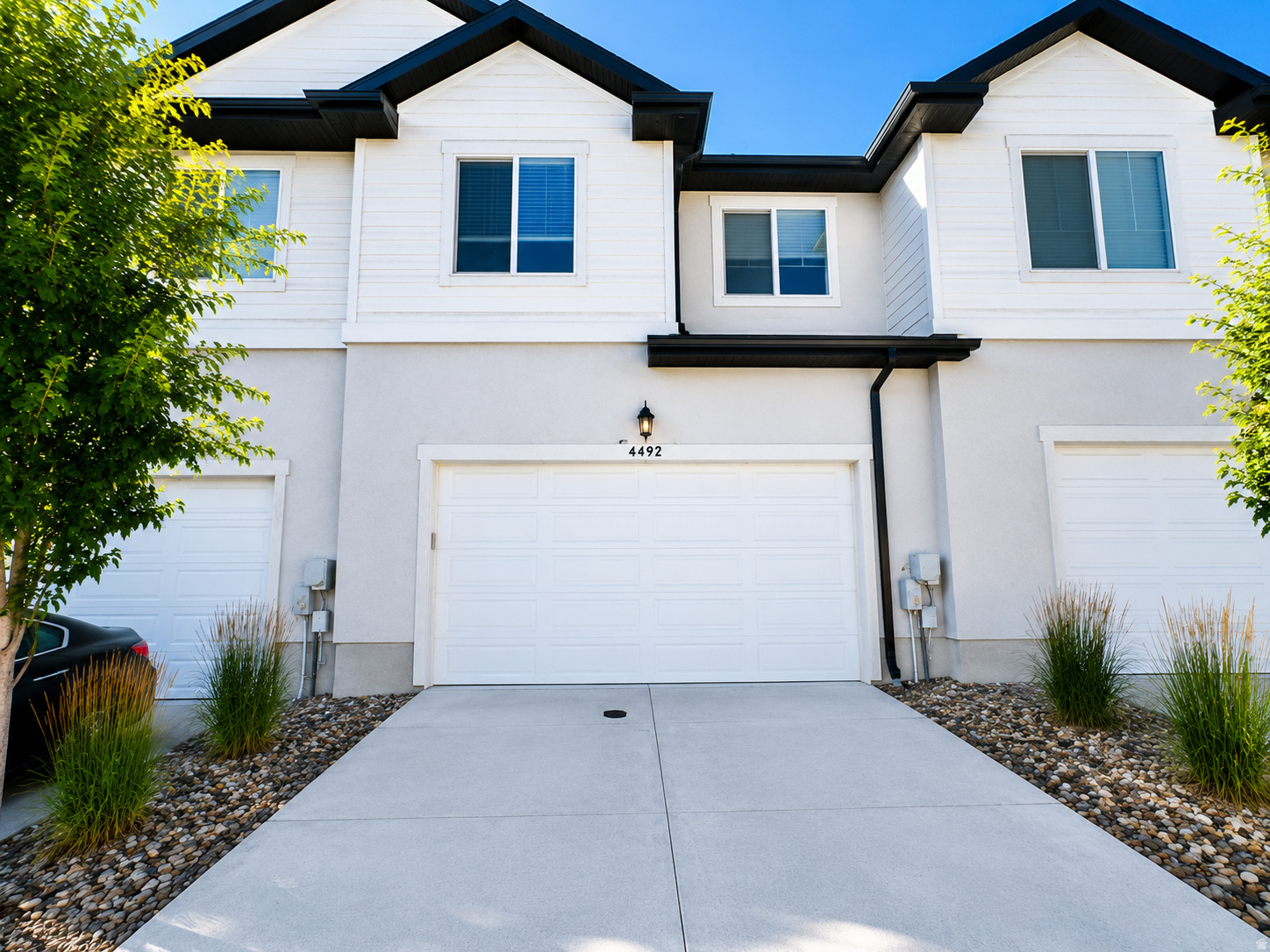 MOUNTAIN RIDGE - Residential Lease