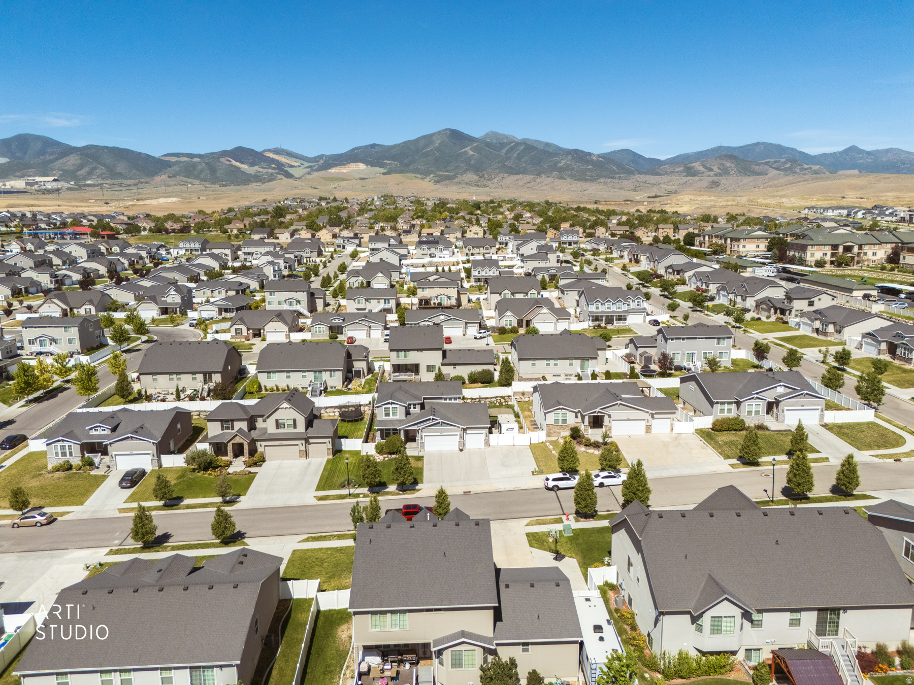 OAKRIDGE PARK - Residential