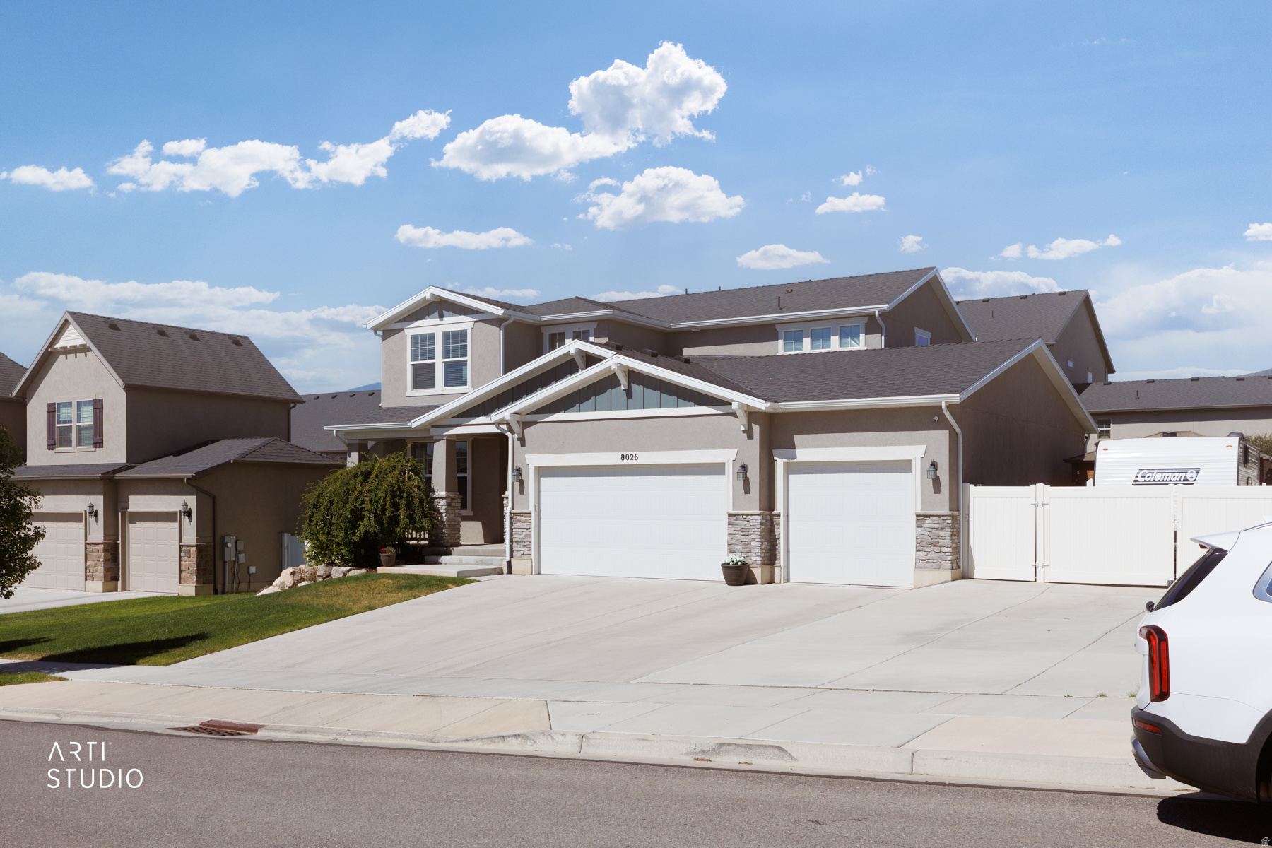 OAKRIDGE PARK - Residential