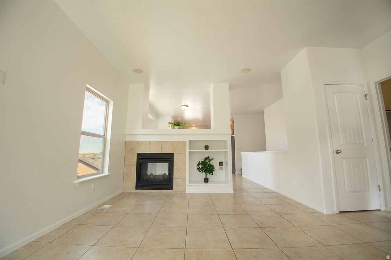 GREYHAWK PATIO HOMES - Residential