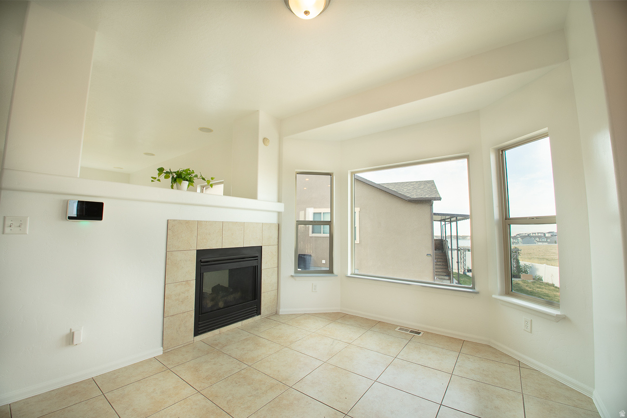 GREYHAWK PATIO HOMES - Residential