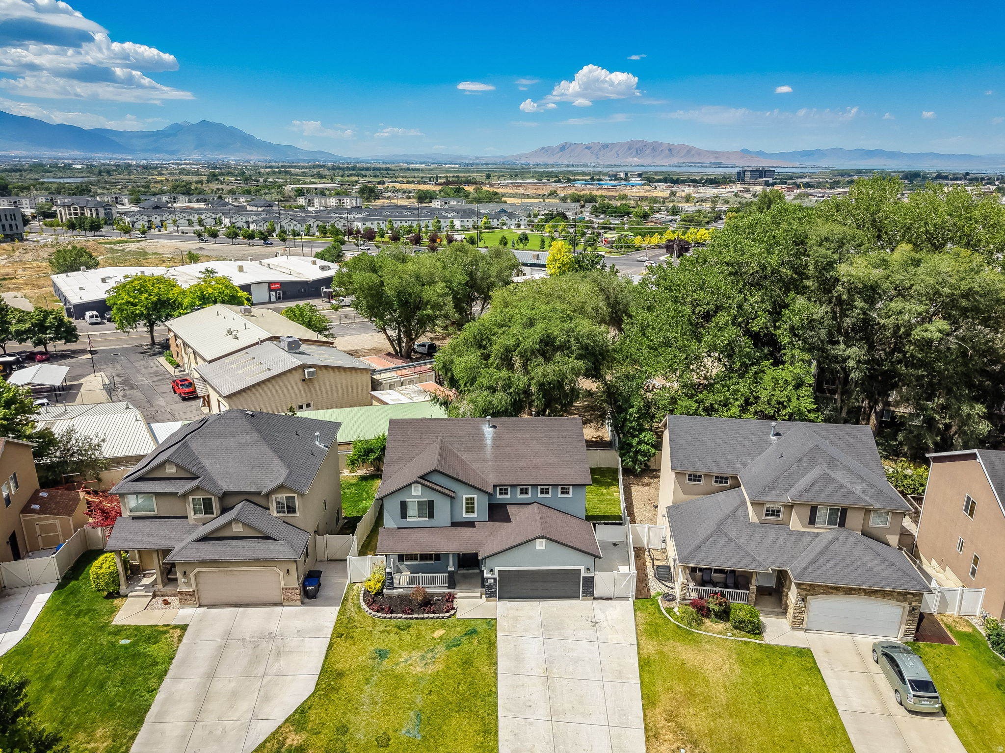 CINNAMON RIDGE - Residential