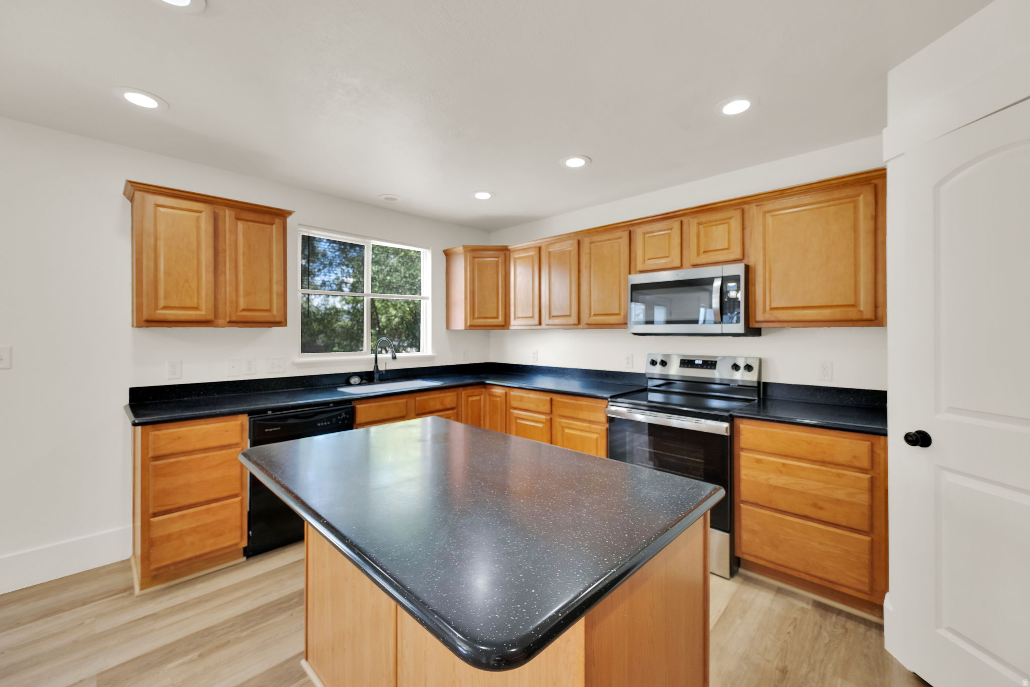CINNAMON RIDGE - Residential