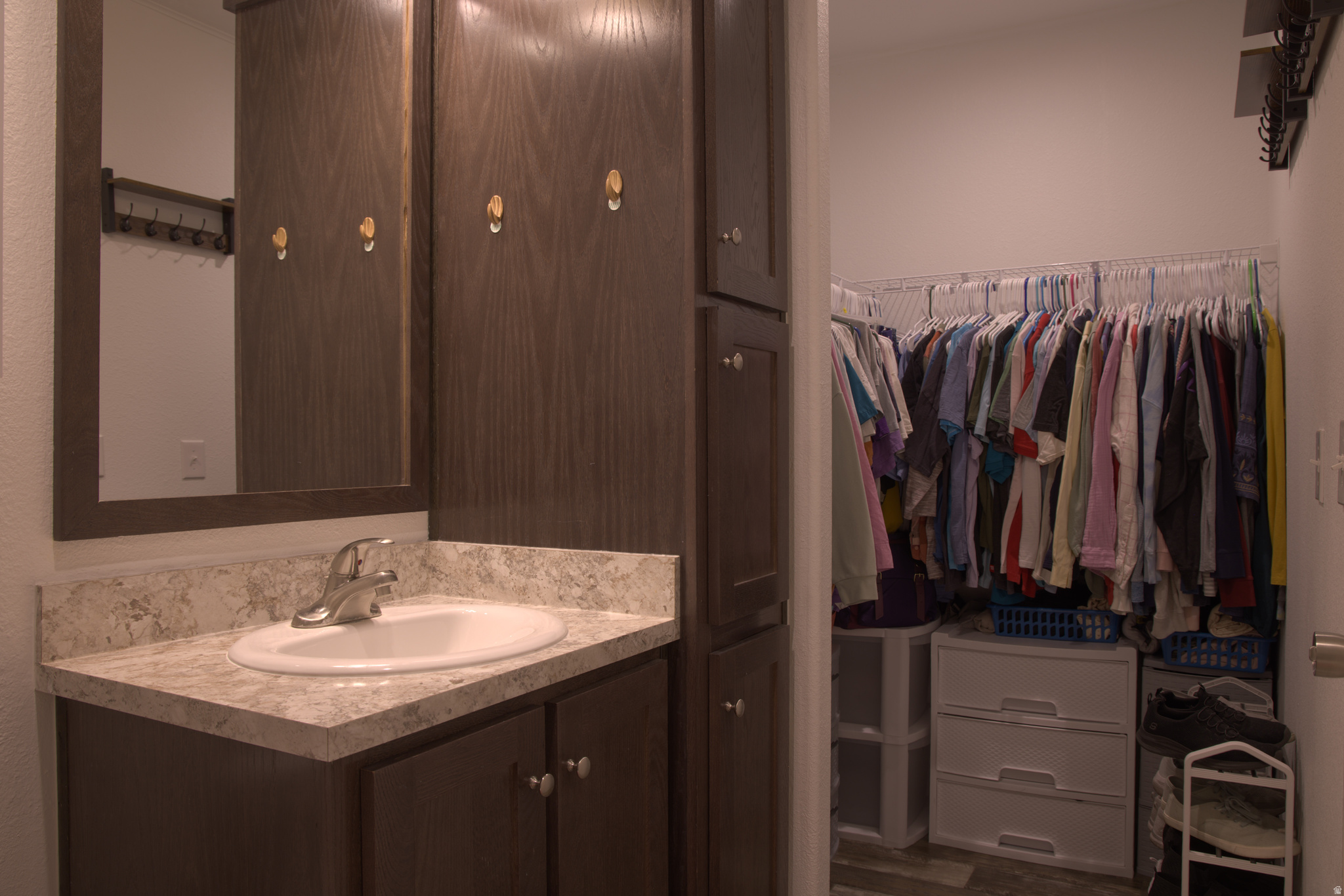 MOUNTAIN VIEW EST - Residential