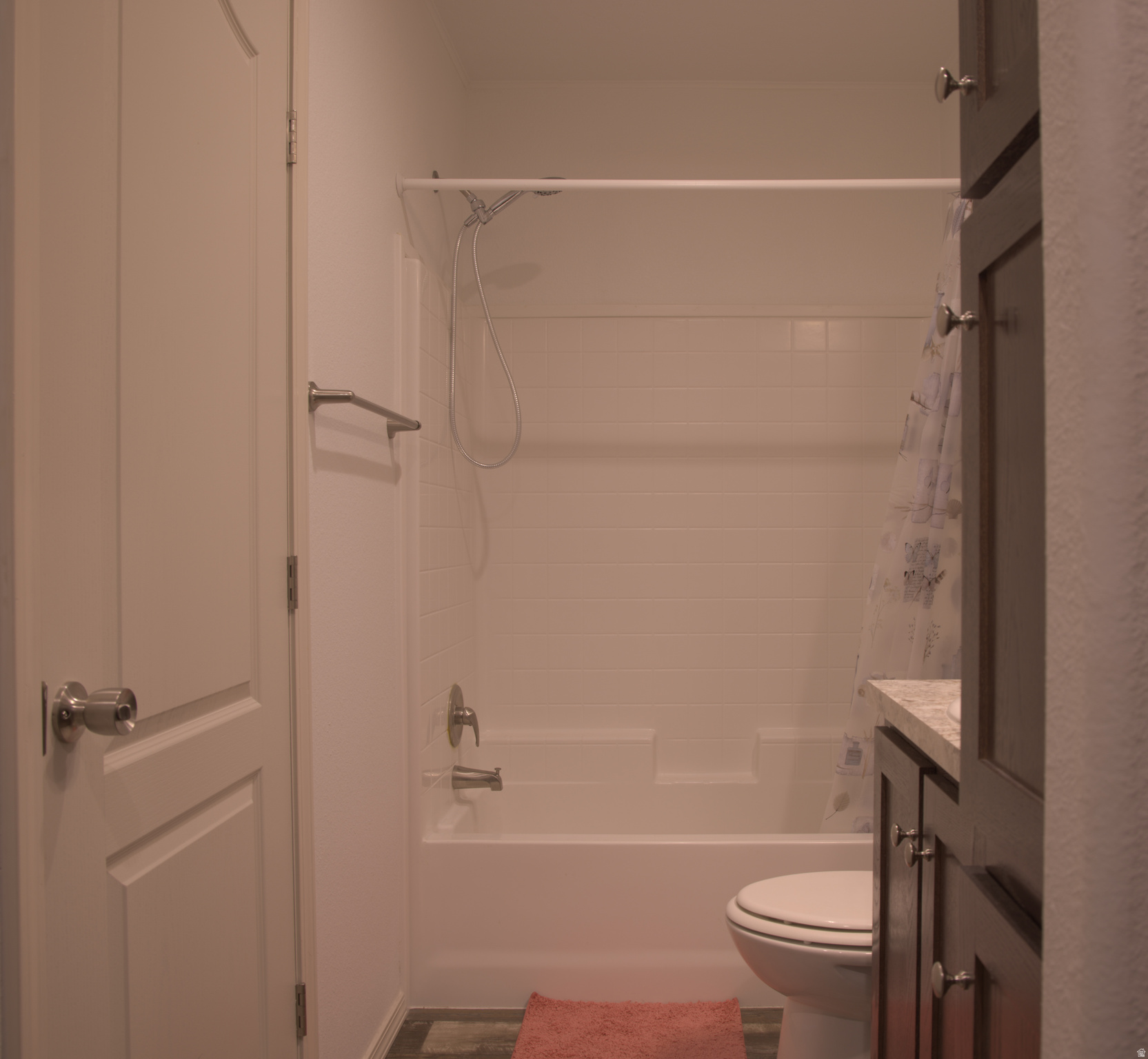 MOUNTAIN VIEW EST - Residential