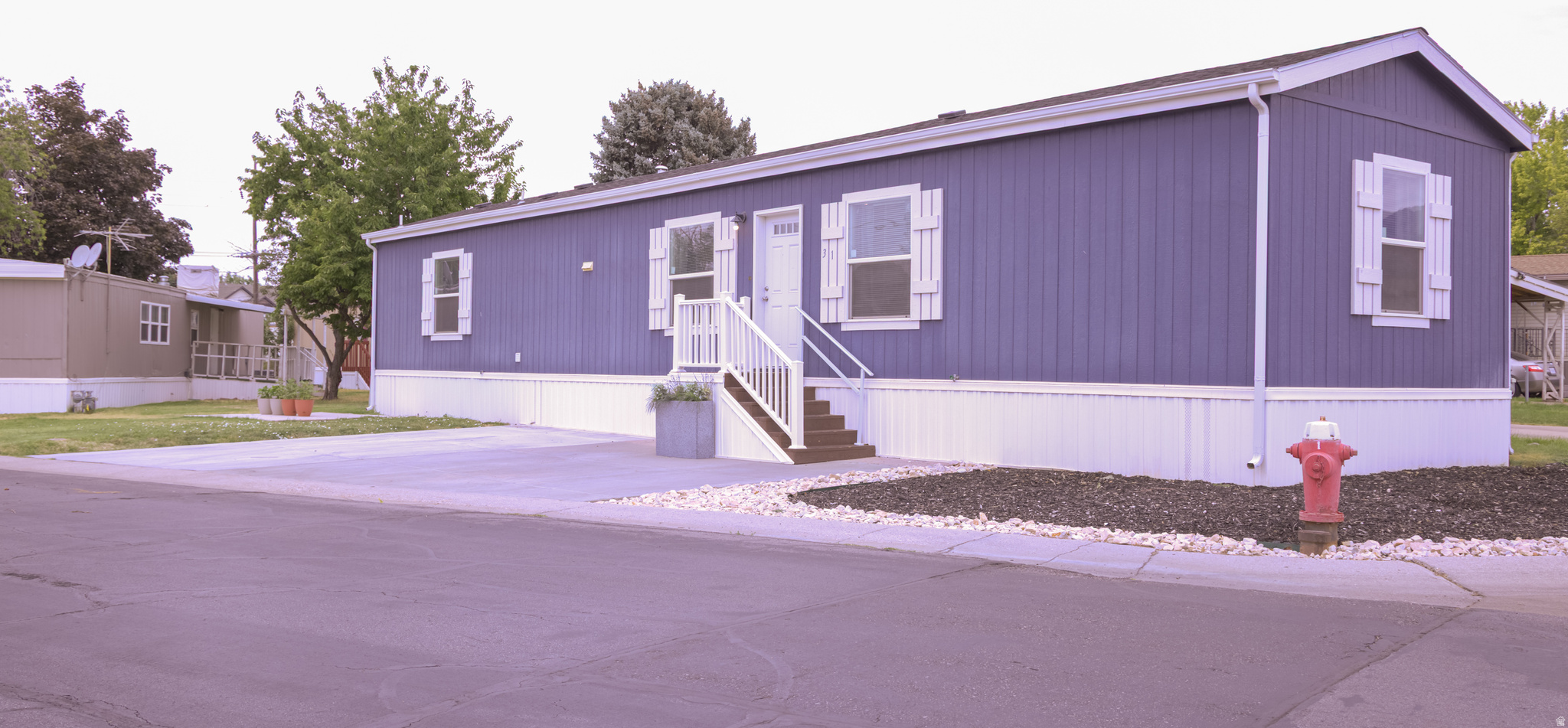 MOUNTAIN VIEW EST - Residential