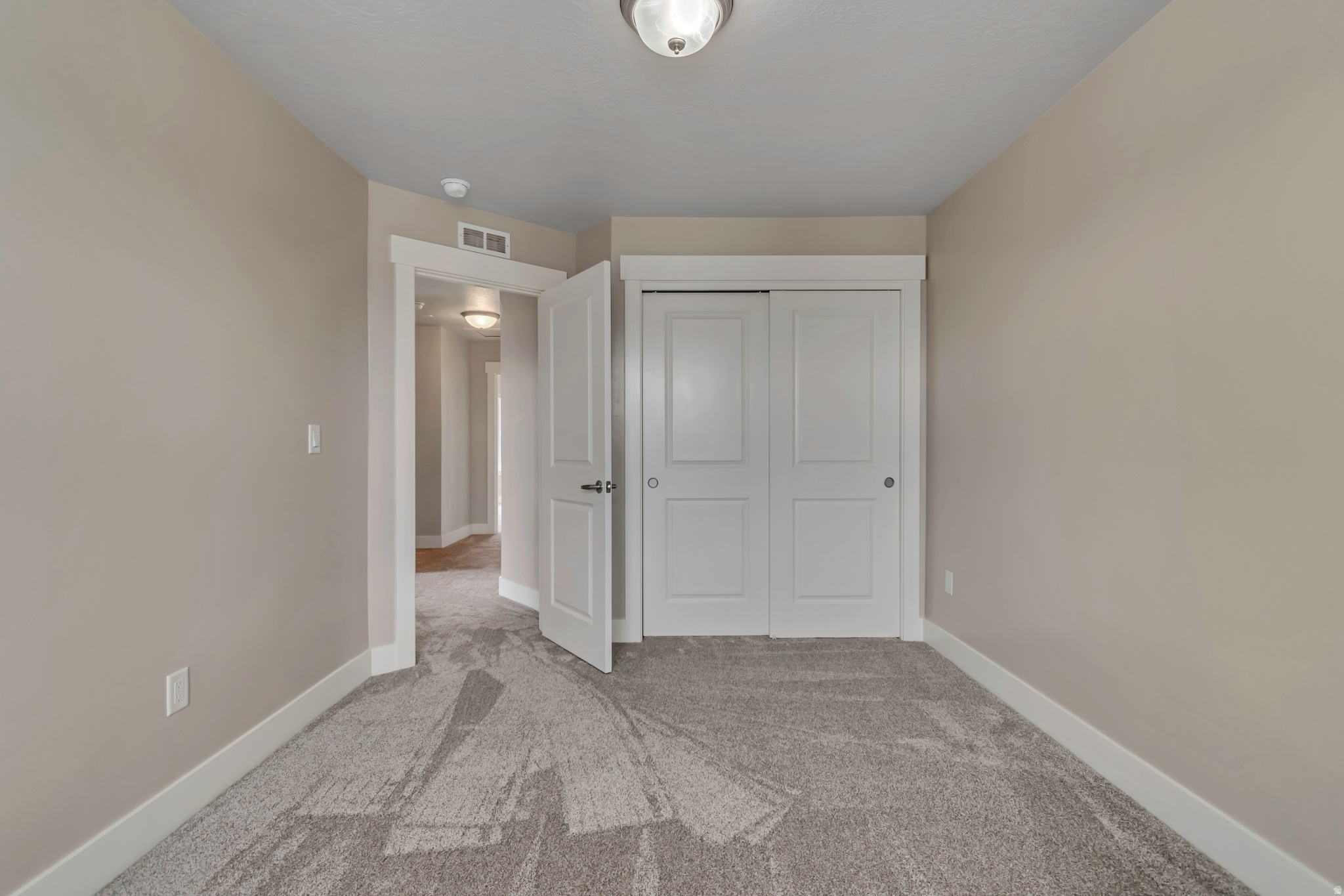 LAKEVIEW - Residential
