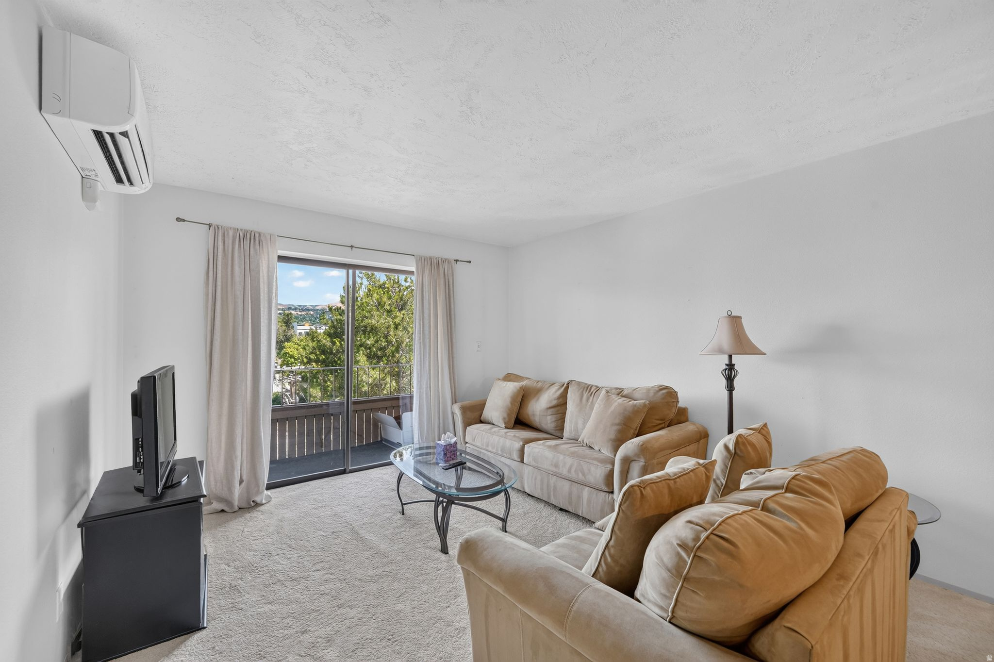 Enjoy the convenience of downtown living in open and bright Towne Park condo! Featuring one bedroom PLUS a second versatile bonus room, perfect for a home office, guest space, or flex room. This home offers a functional layout with the opportunity to move right in, or to update it to reflect your personal style. Residents enjoy secure building access, elevator service, underground parking, in unit laundry, a pool, clubhouse, tennis courts, and beautifully maintained grounds. Just minutes from TRAX, Trolley Square, Liberty Park, shopping, dining, and everything downtown Salt Lake City has to offer, this is an incredible opportunity to own in one of the city's most convenient locations.