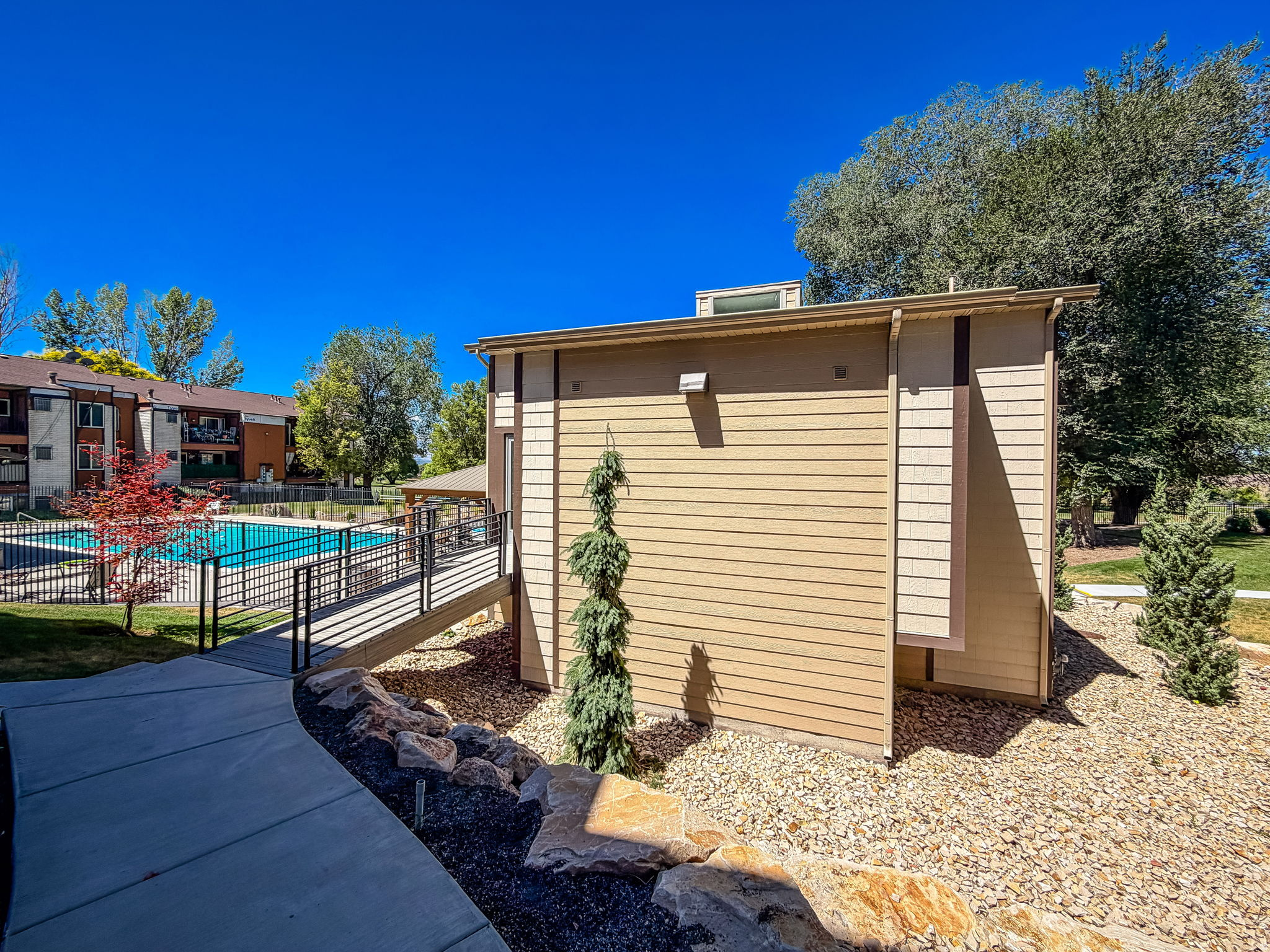 WOOD HOLLOW - Residential Lease