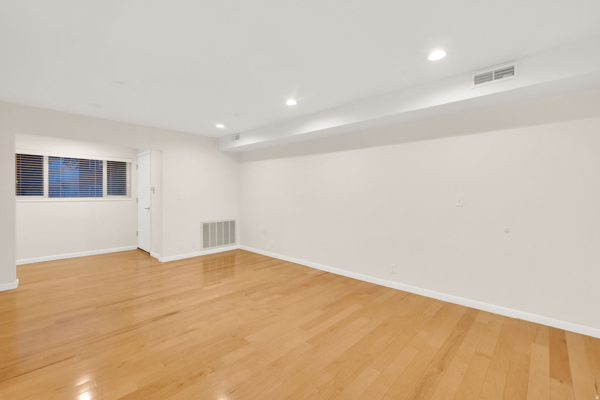 WOOD HOLLOW - Residential Lease