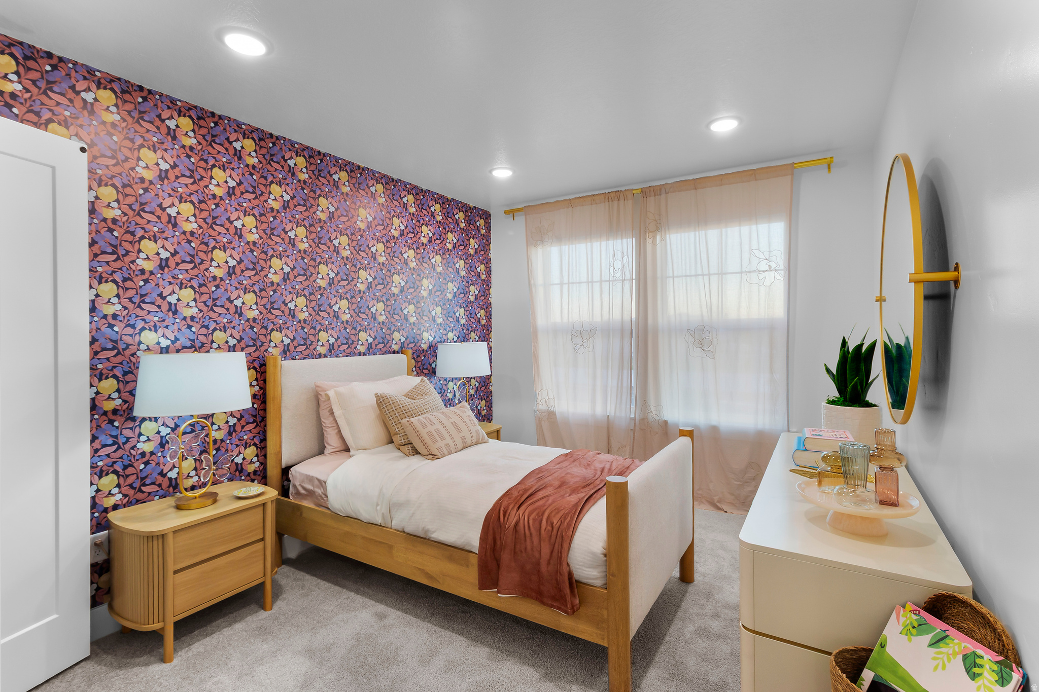 RIVERGATE - Residential