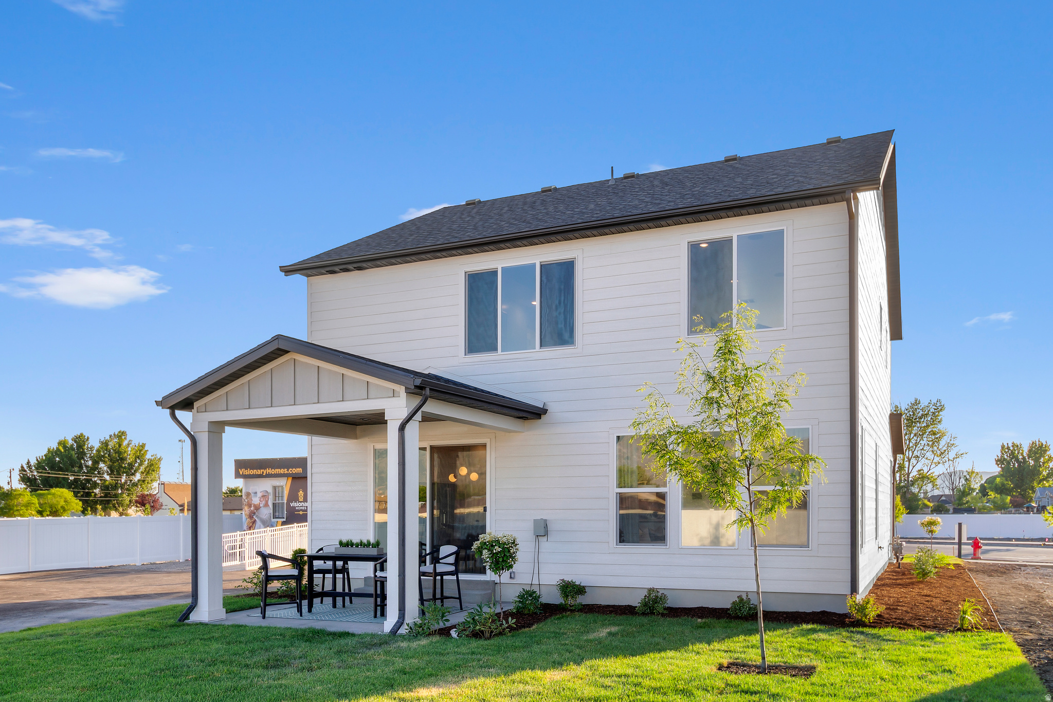 RIVERGATE - Residential