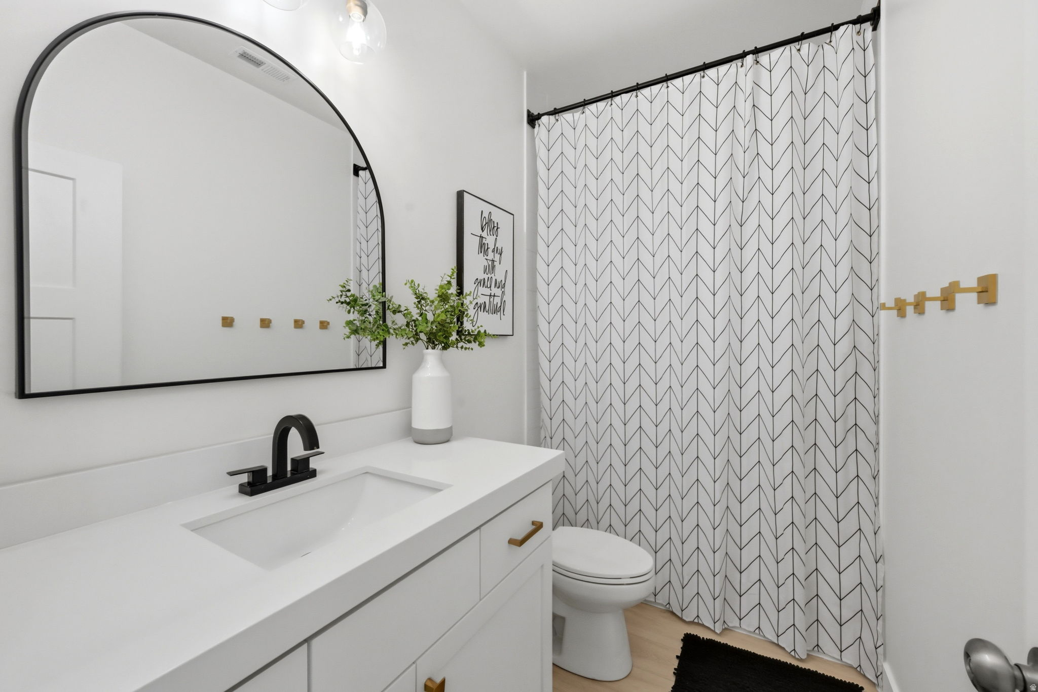 FARMINGTON BROWNSTONES - Residential