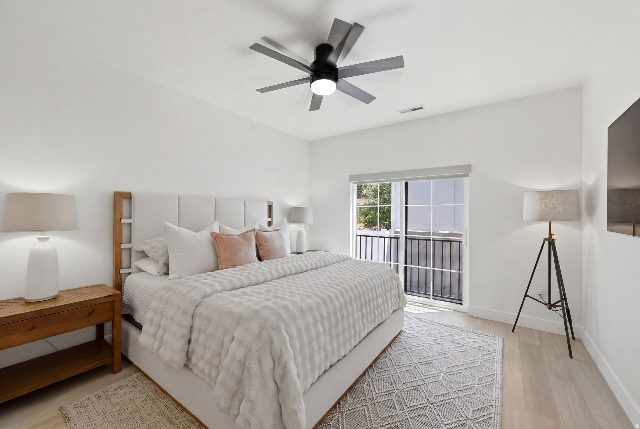 FARMINGTON BROWNSTONES - Residential