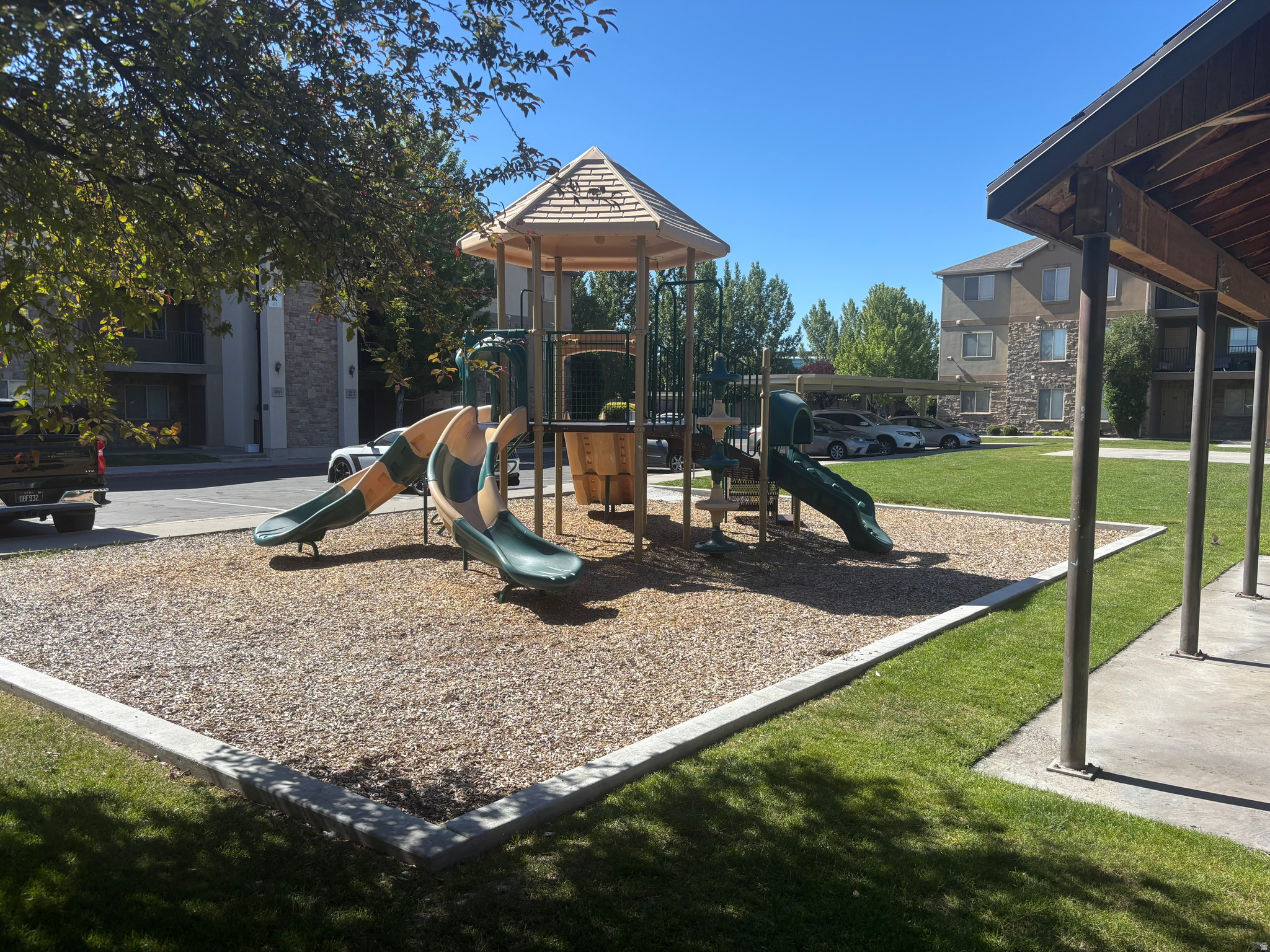 GATEWAY VILLAGE - Residential