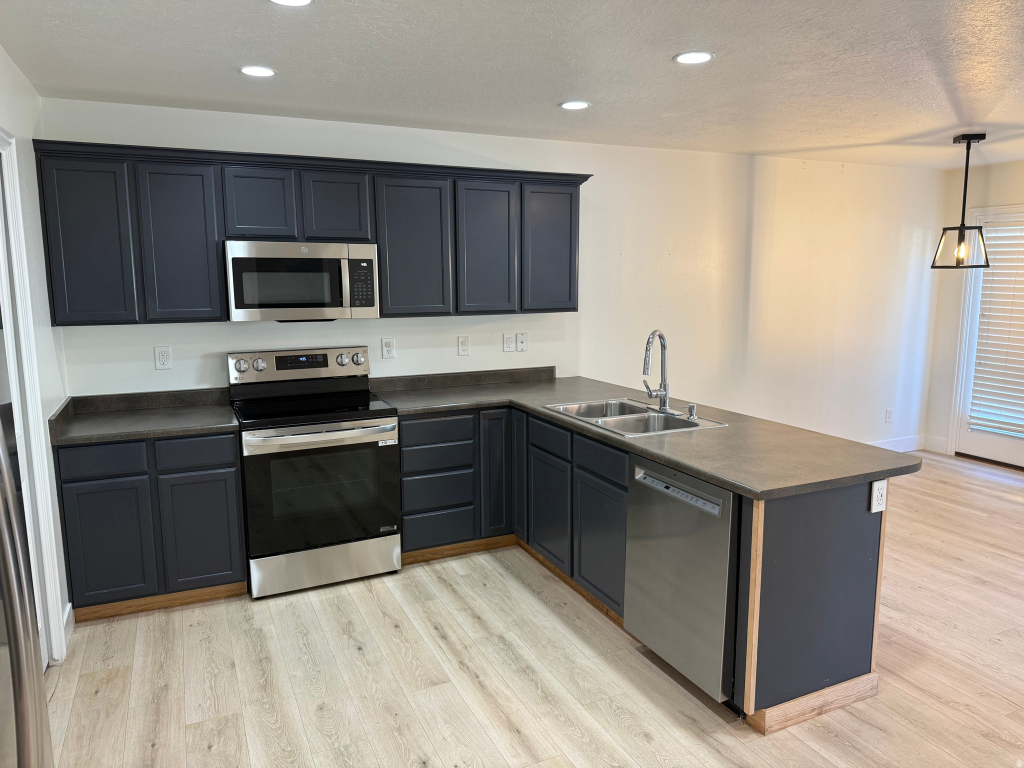 GATEWAY VILLAGE - Residential