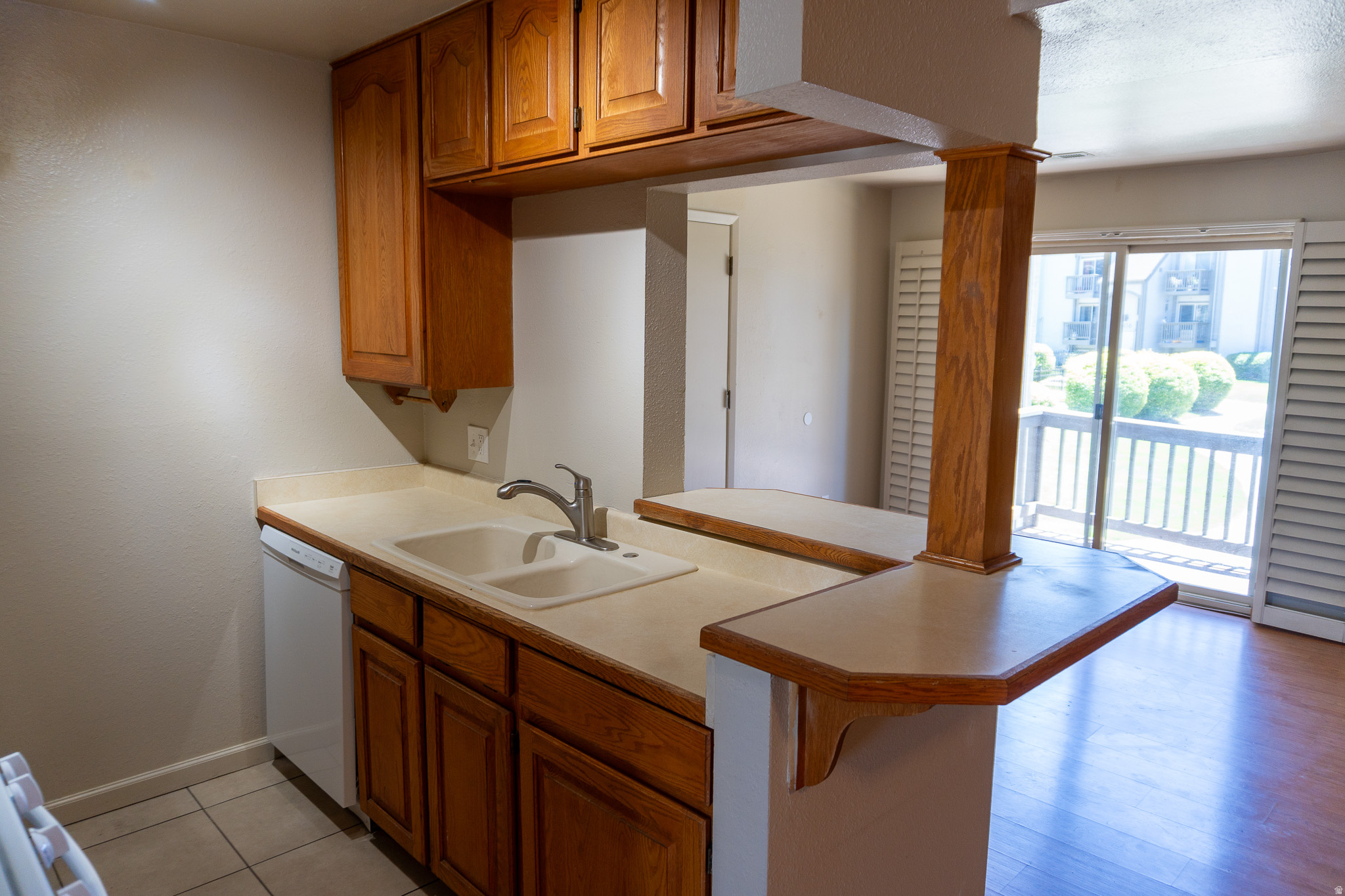WILLOWBROOK - Residential