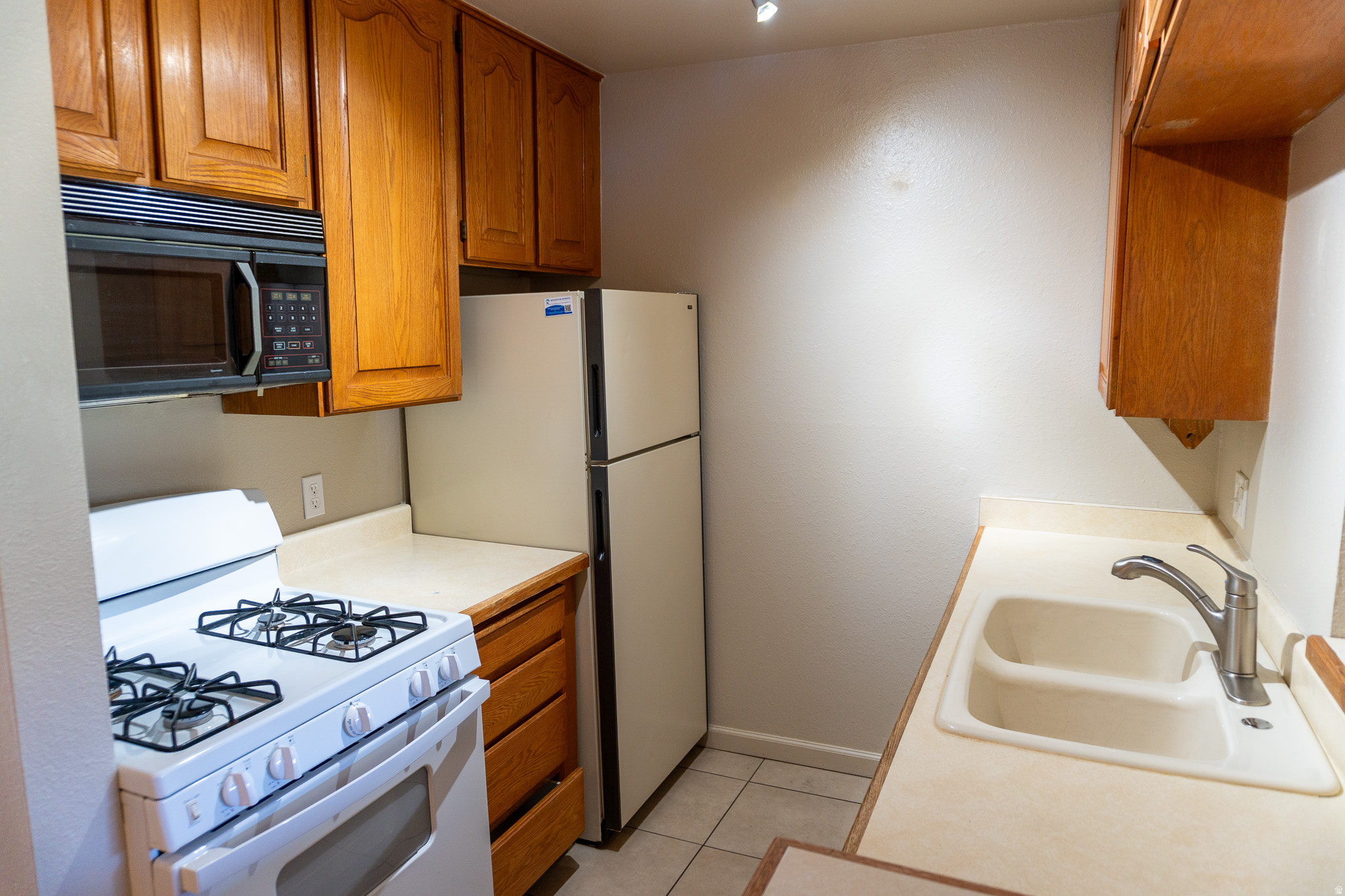 WILLOWBROOK - Residential