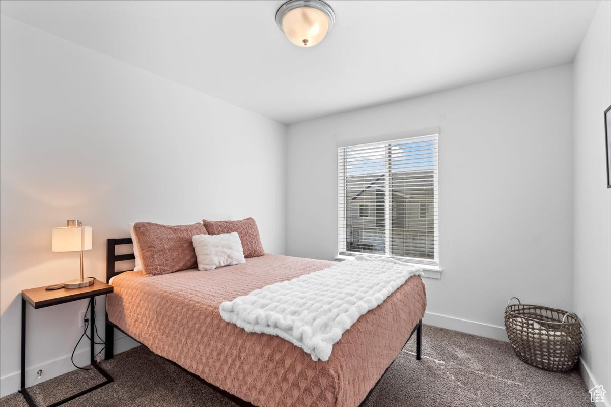 PROMINENCE POINT - Residential