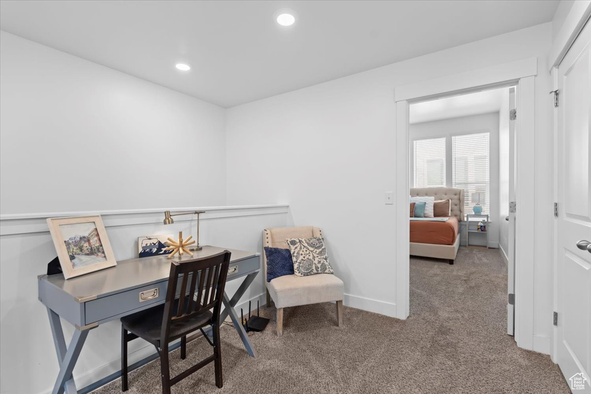 PROMINENCE POINT - Residential