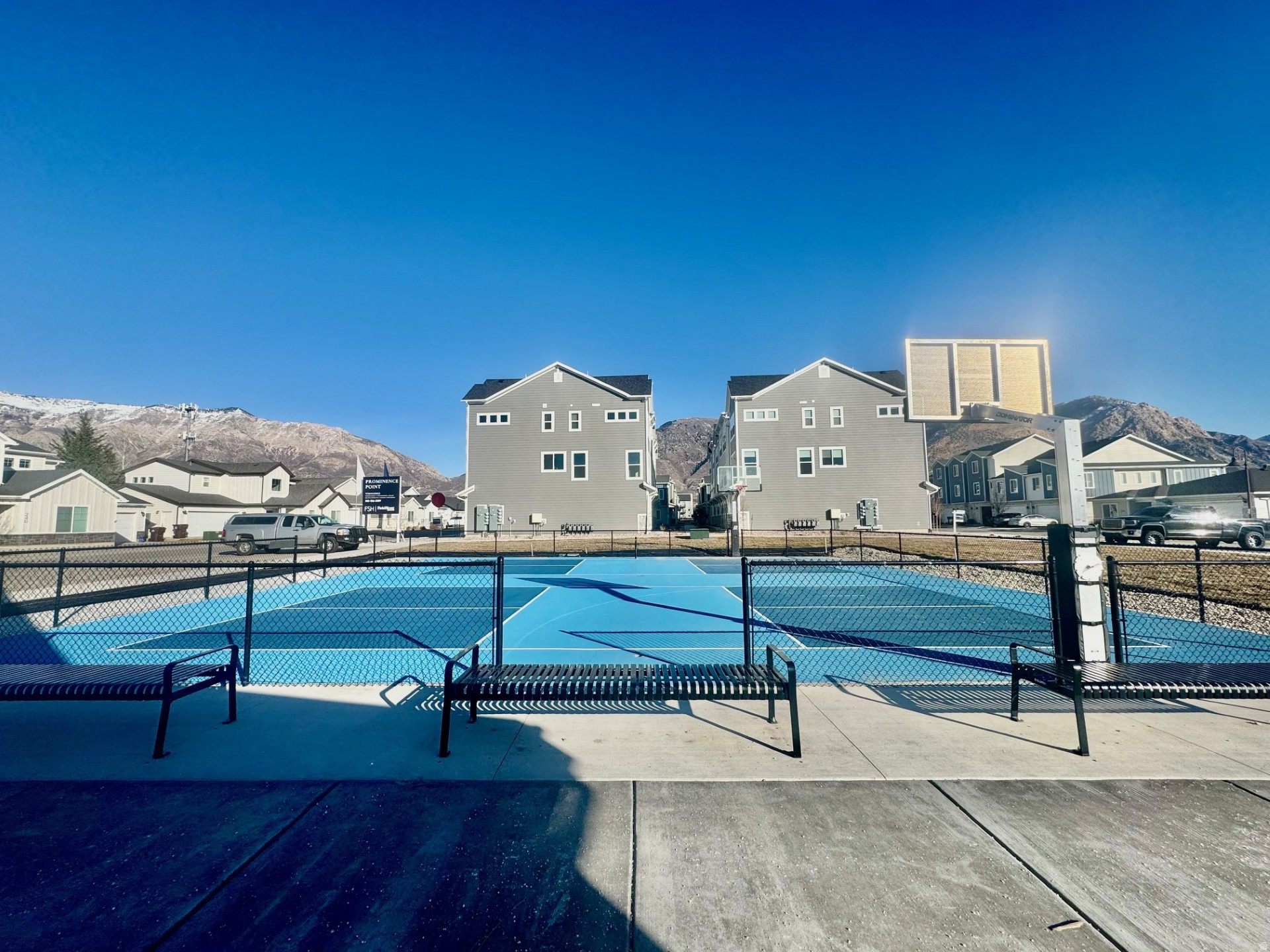 PROMINENCE POINT - Residential