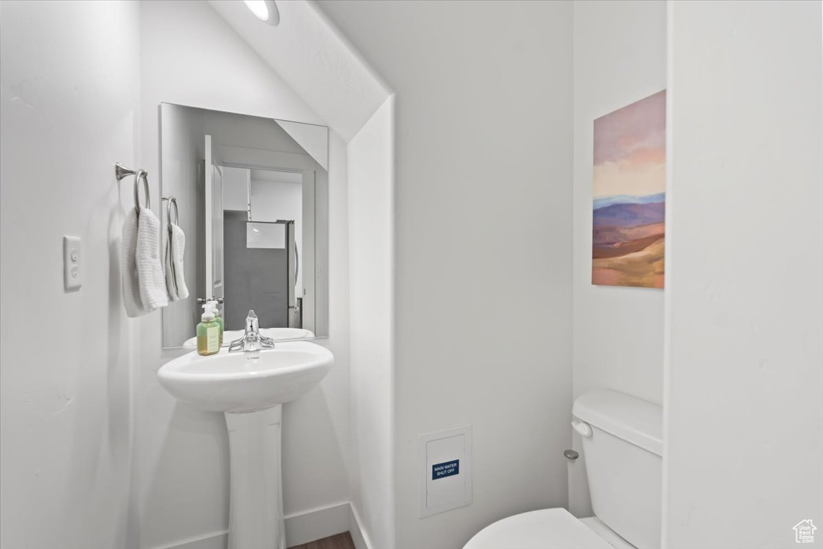 PROMINENCE POINT - Residential