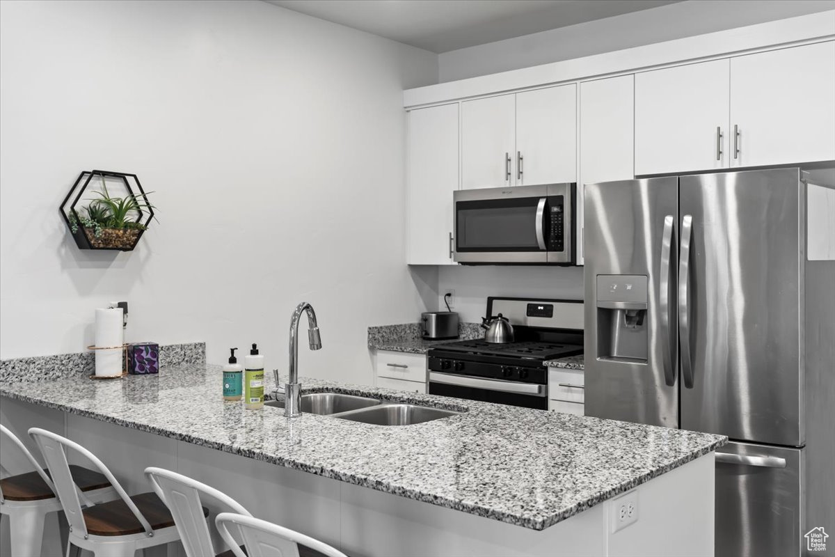 PROMINENCE POINT - Residential
