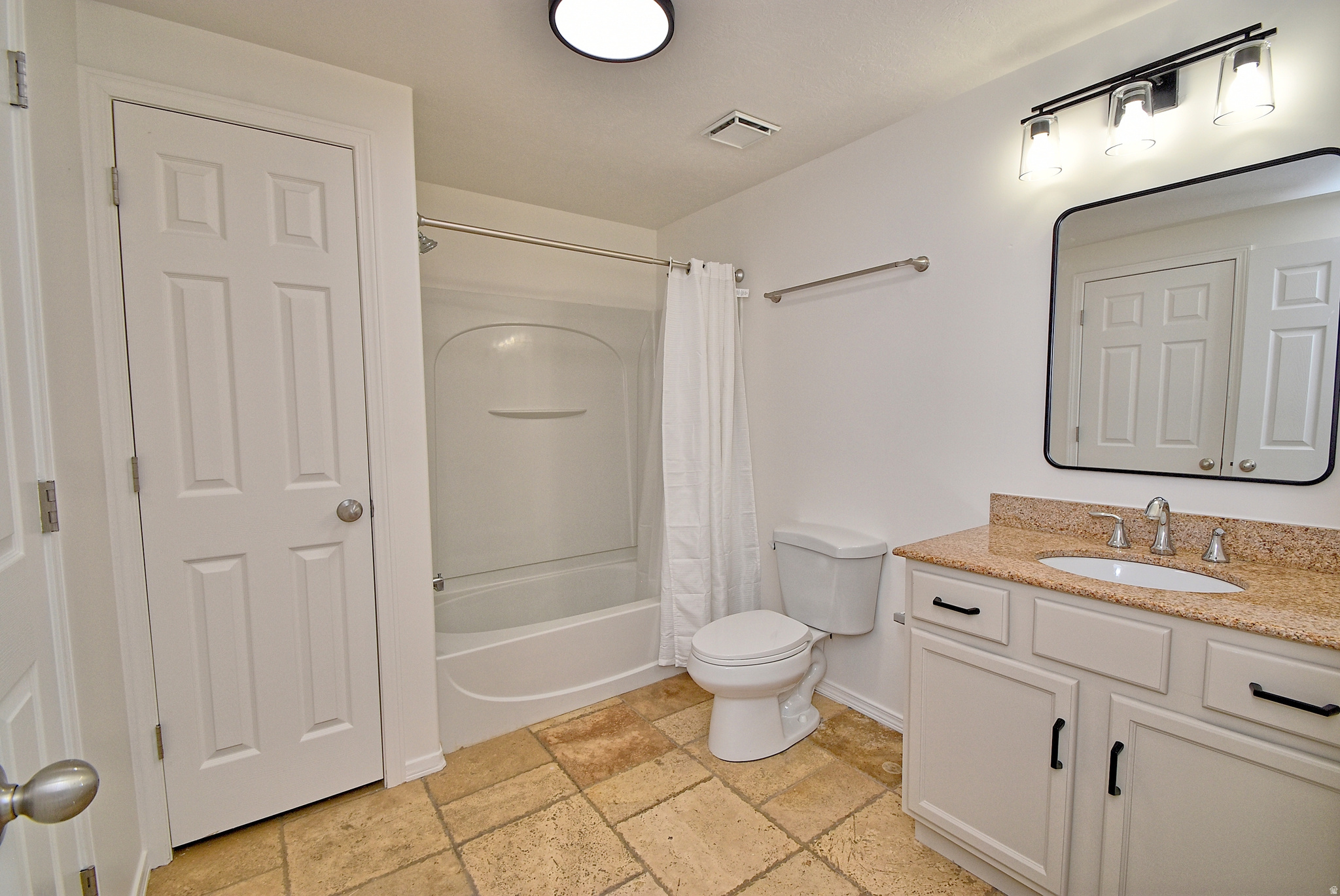 COLONY POINT - Residential