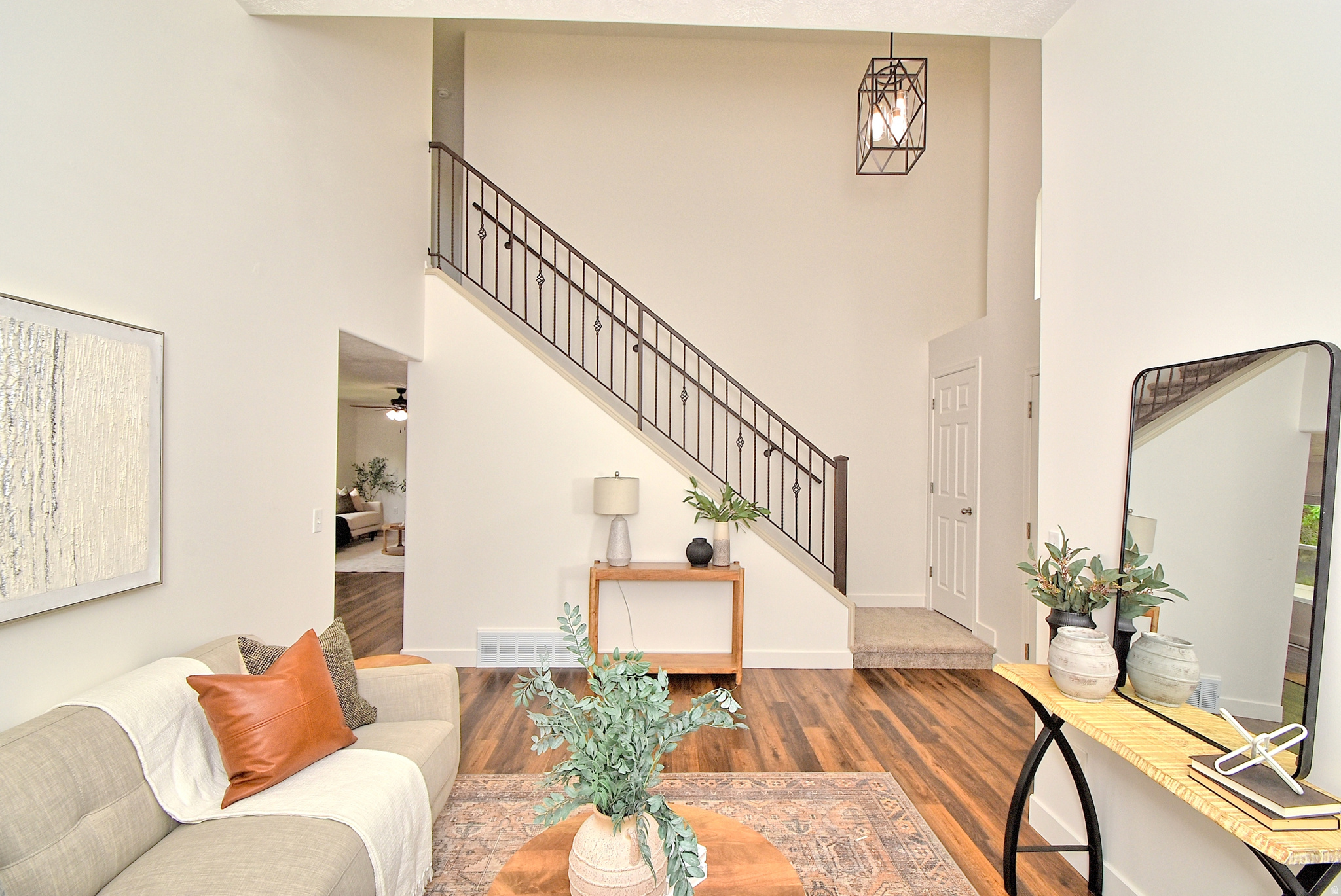 COLONY POINT - Residential
